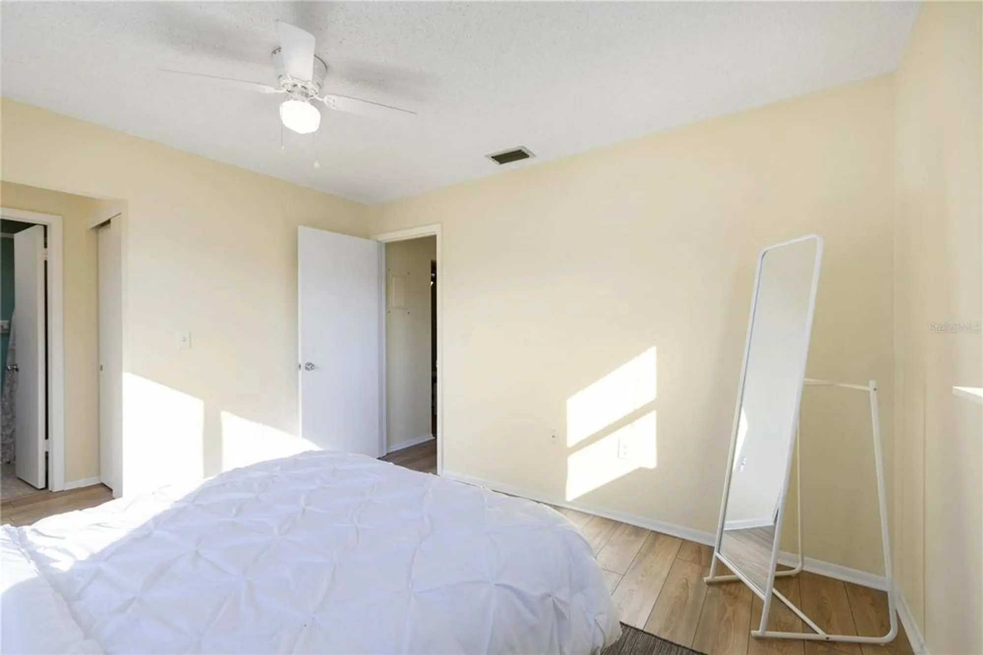 Property Slideshow image 21 of 34 | 4001 38th avenue dr w # 4001, Bradenton, FL, 34205