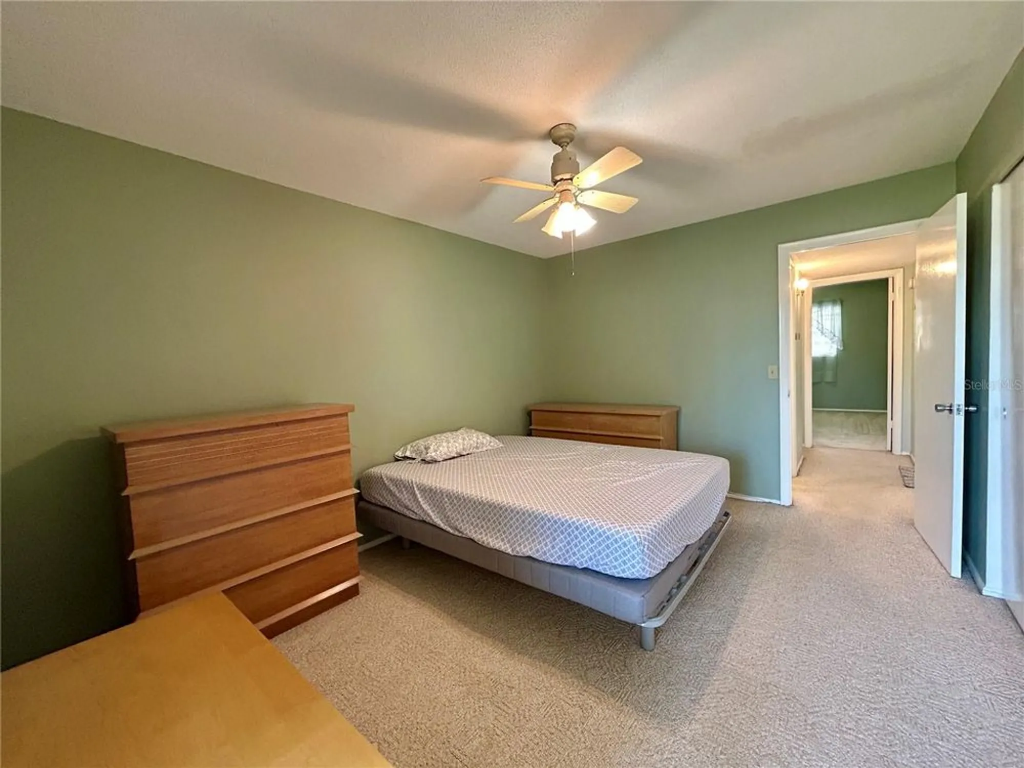 Property Slideshow image 15 of 47 | 2072 australia way 32, Clearwater, FL, 33763