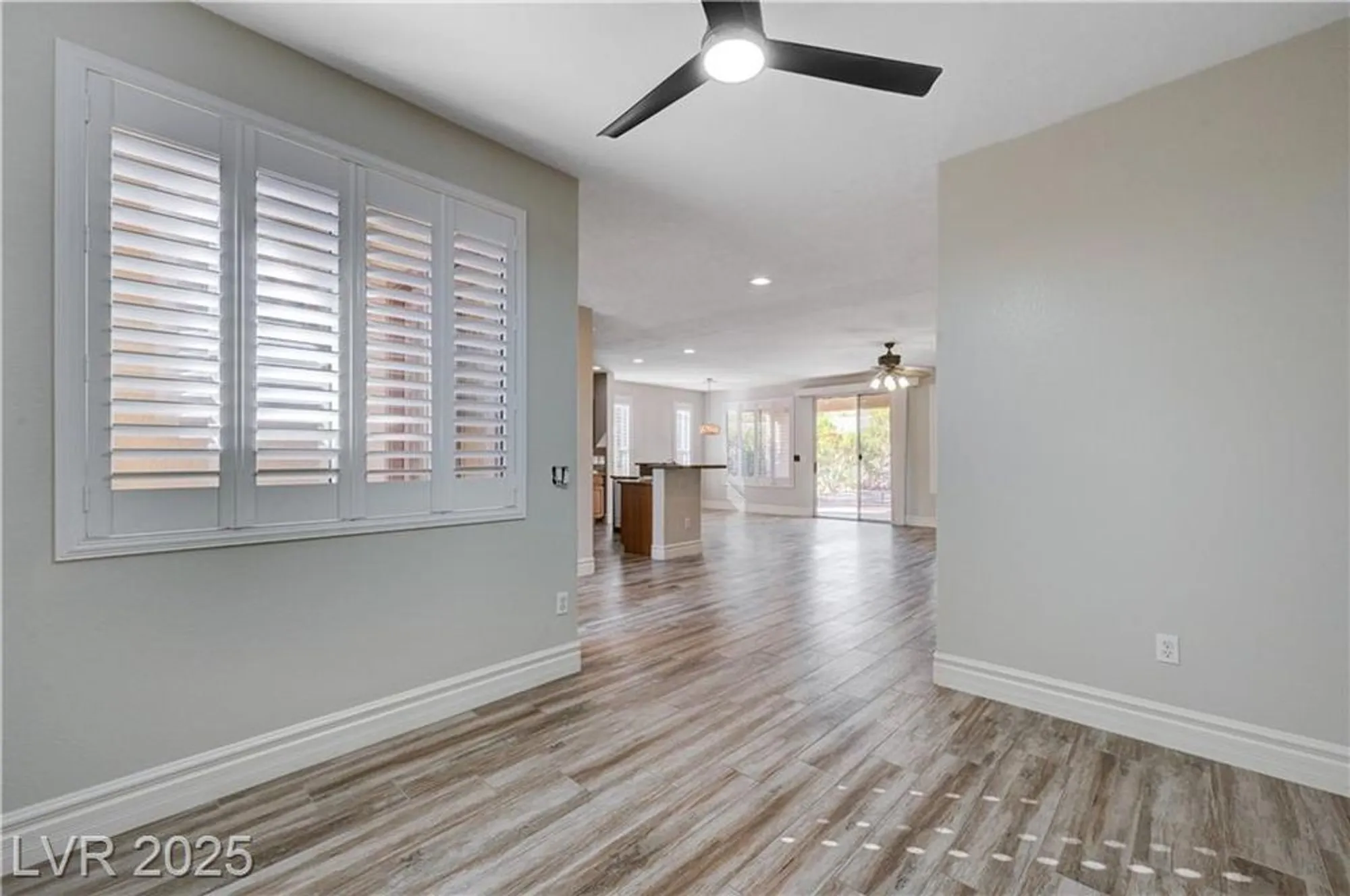 Property Slideshow image 19 of 69 | 4439 bella cascada st, Las Vegas, NV, 89135