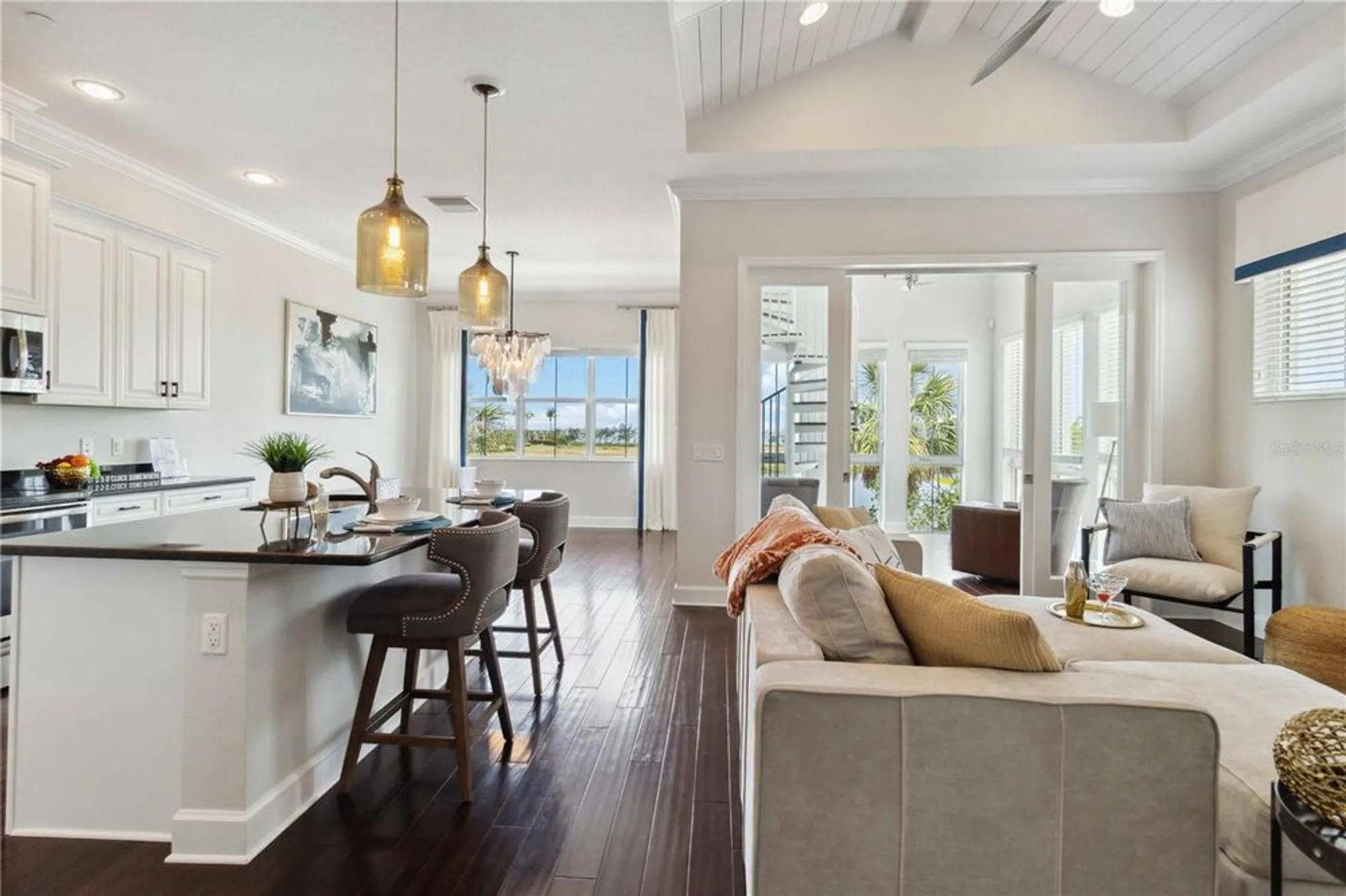 Property Slideshow image 10 of 88 | 230 sapphire lake dr unit 201, Bradenton, FL, 34209