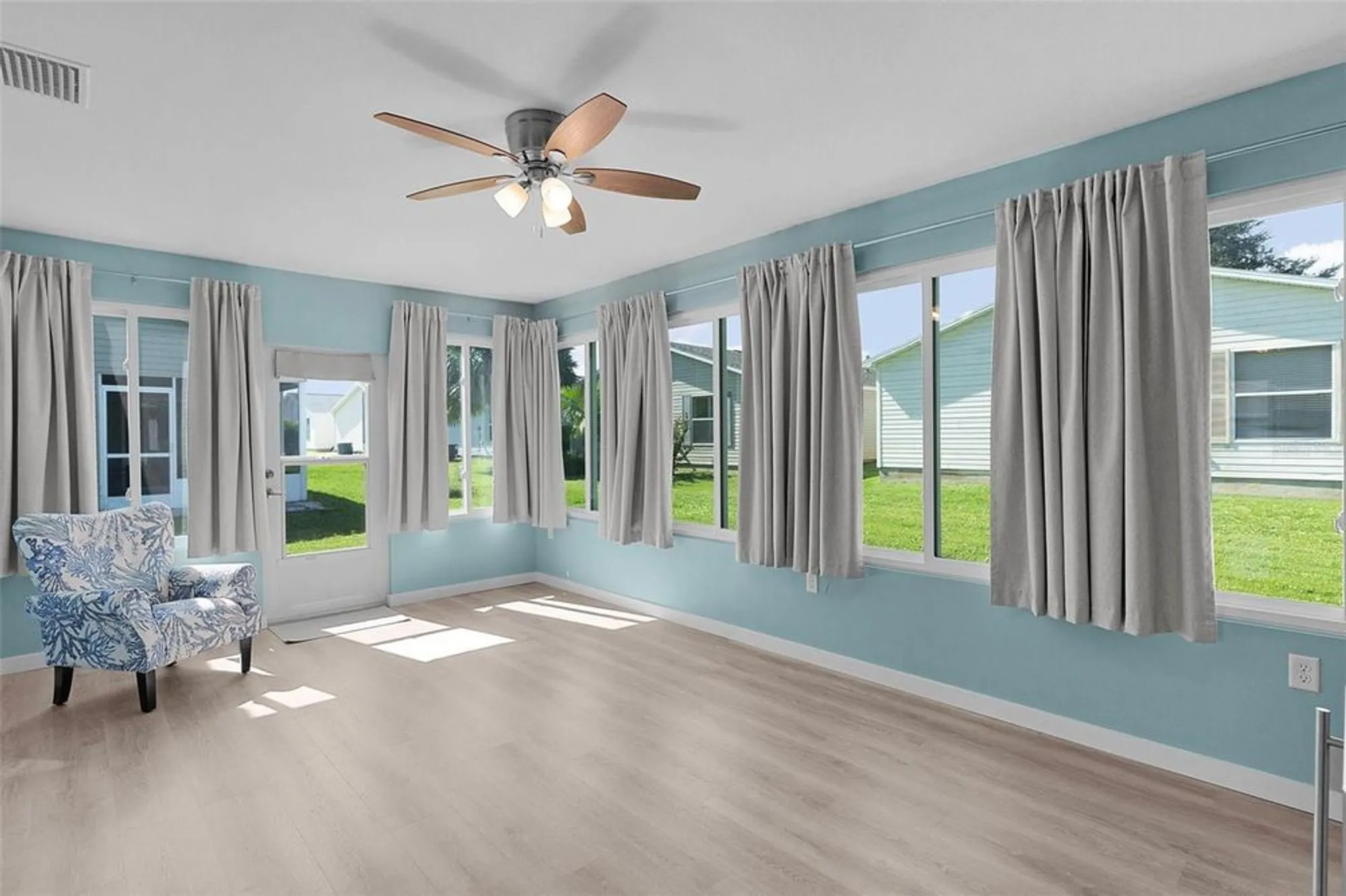 Property Slideshow image 16 of 53 | 1485 murrells inlet loop, The Villages, FL, 32162