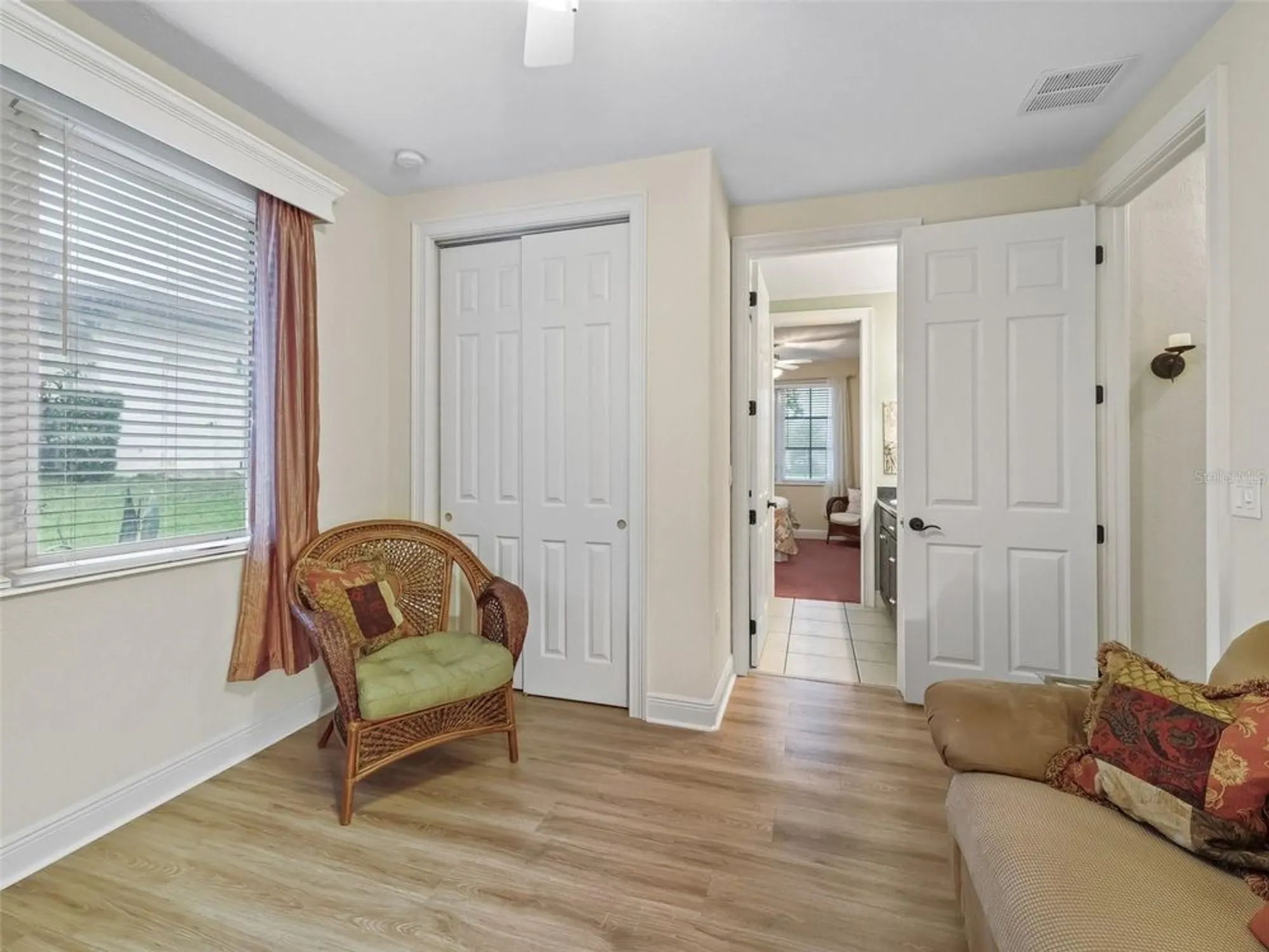 Property Slideshow image 32 of 57 | 5235 island terrace ct, Lady Lake, FL, 32159