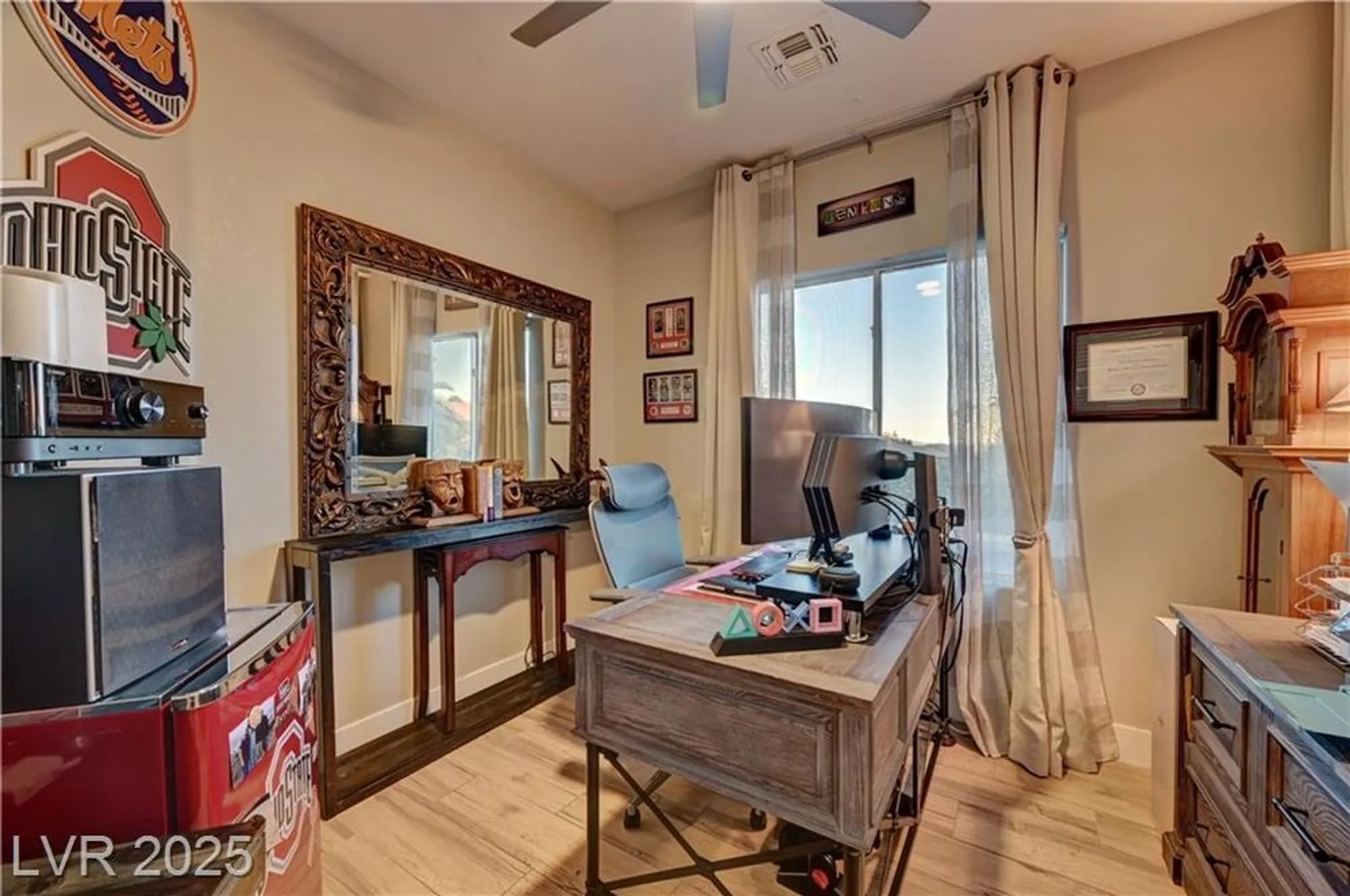 Property Slideshow image 34 of 50 | 3034 hickory valley rd, Henderson, NV, 89052