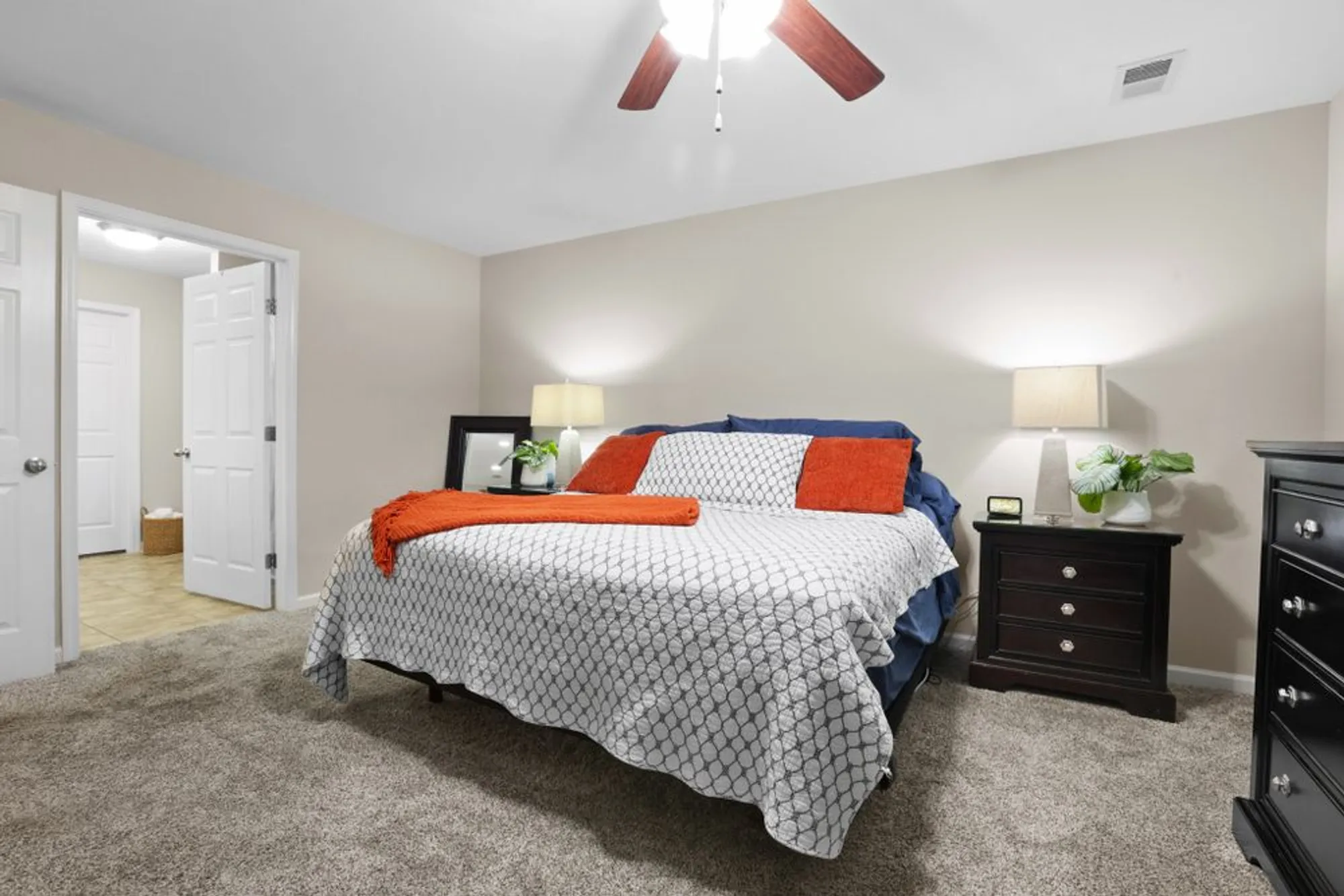 Property Slideshow image 10 of 27 | 1465 woodside dr, Lebanon, TN, 37087