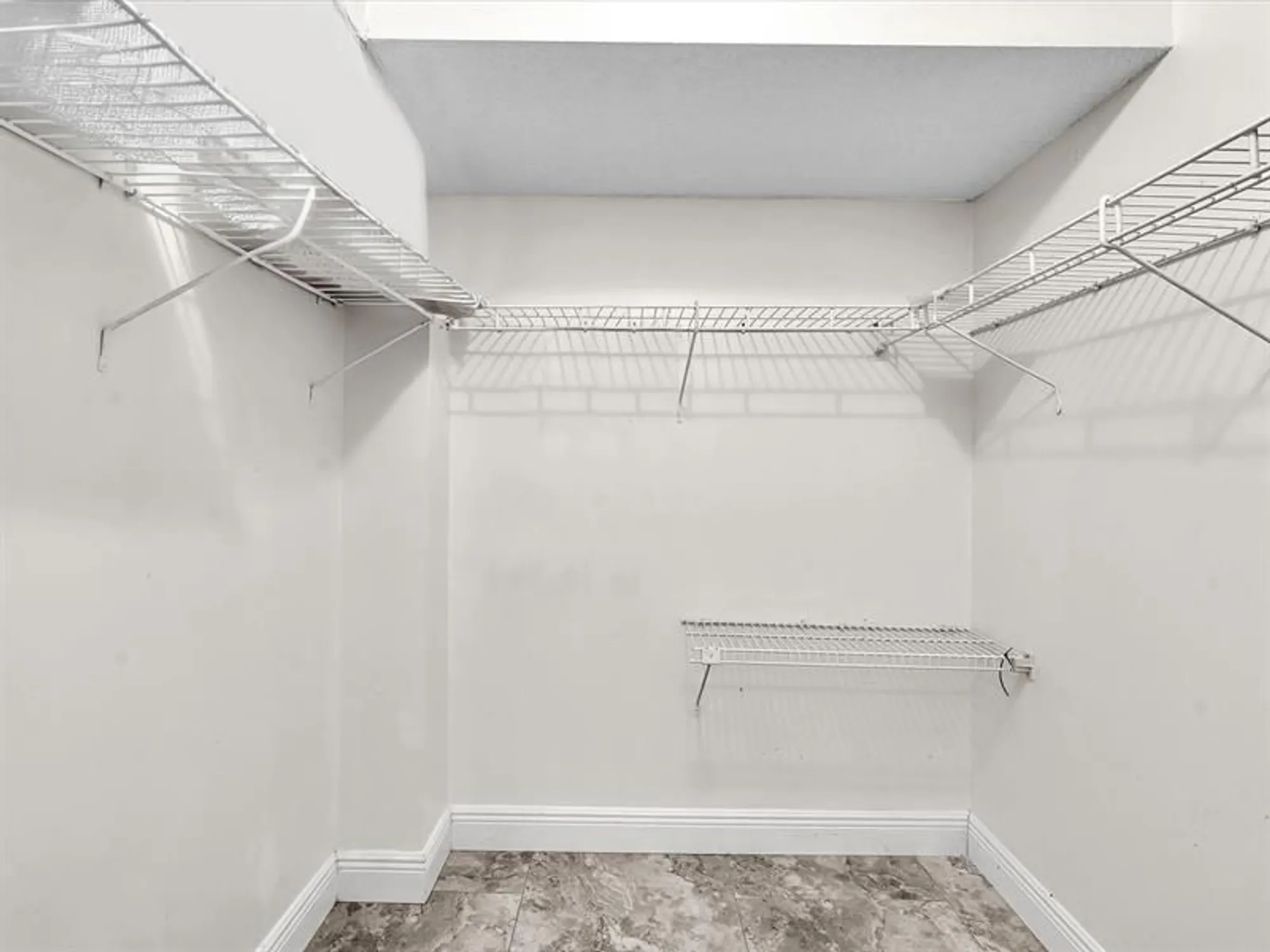 Property Slideshow image 31 of 41 | 2801 nw 47th ter apt 106, Lauderdale Lakes, FL, 33313