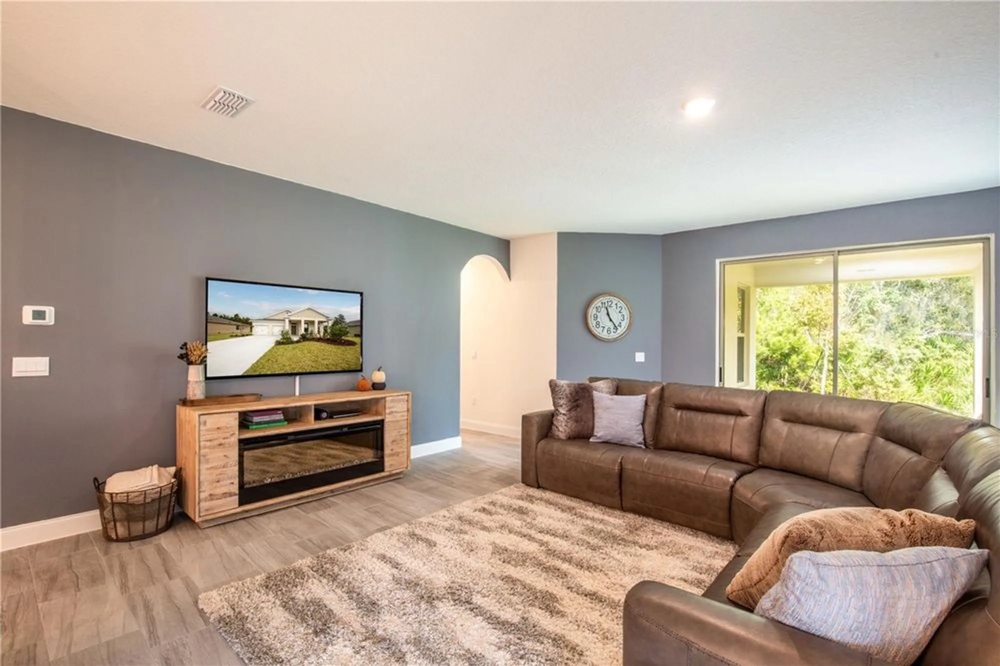 Property Slideshow image 17 of 38 | 2861 monaghan dr, Ormond Beach, FL, 32174