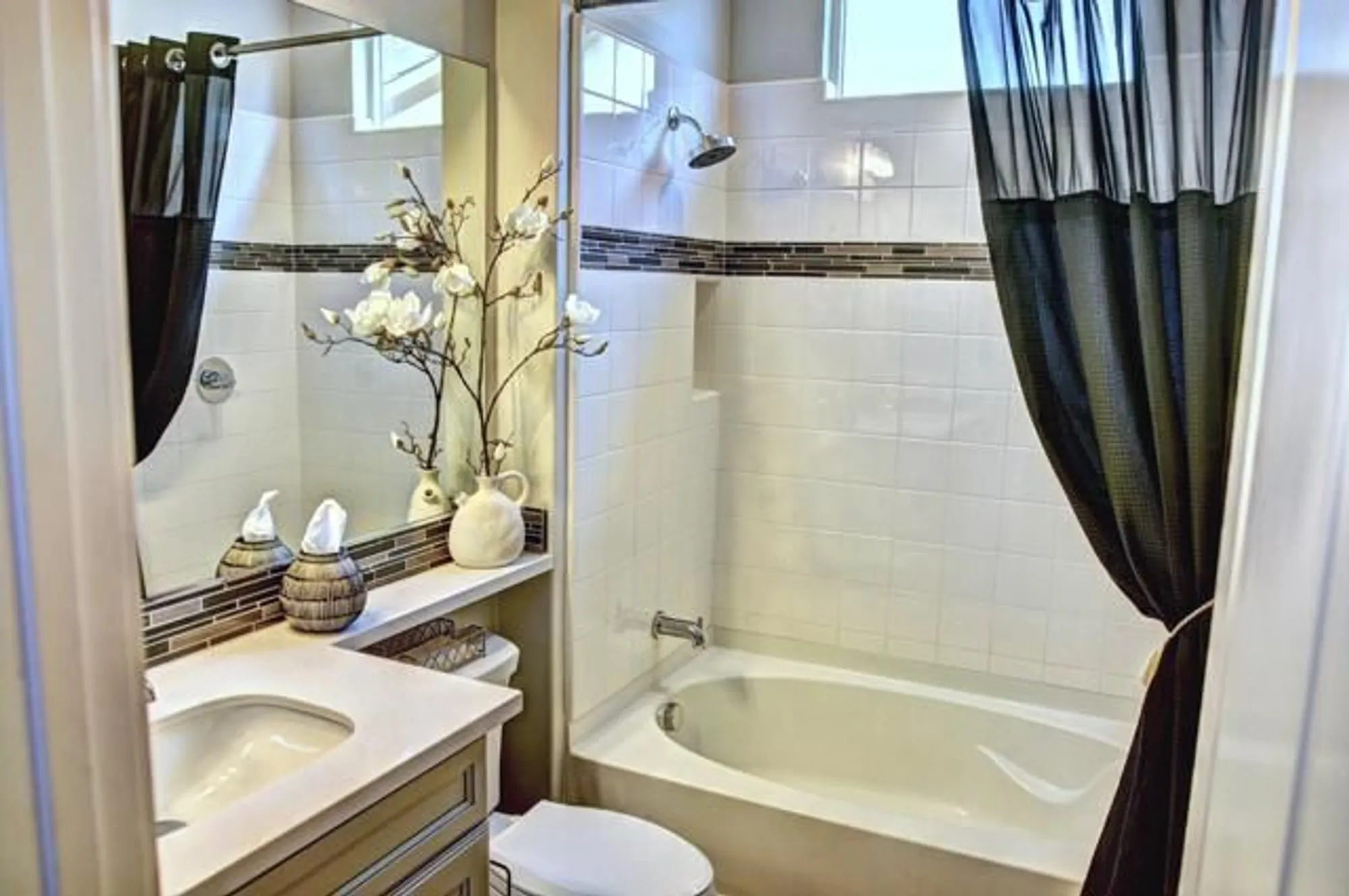 Property Slideshow image 30 of 41 | 51334 longmeadow st, Indio, CA, 92201