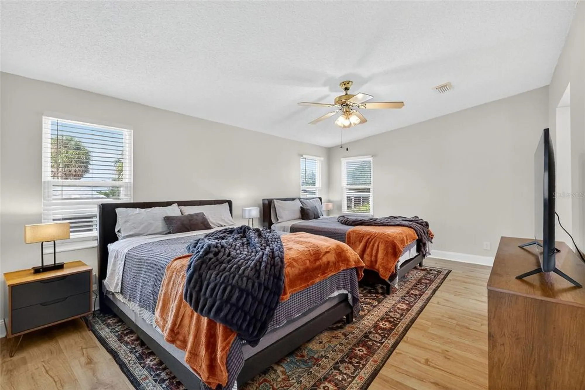 Property Slideshow image 20 of 30 | 1604 kiley ct, Lady Lake, FL, 32159