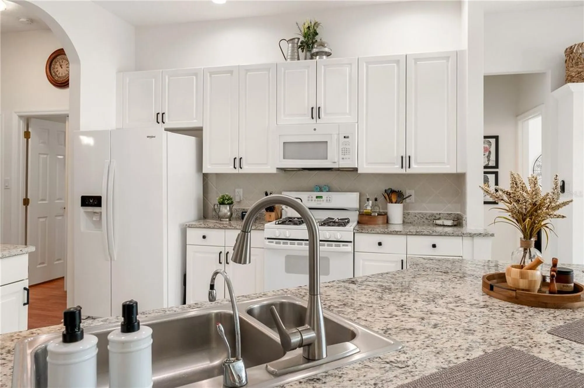 Property Slideshow image 6 of 41 | 993 everest st, Clermont, FL, 34711