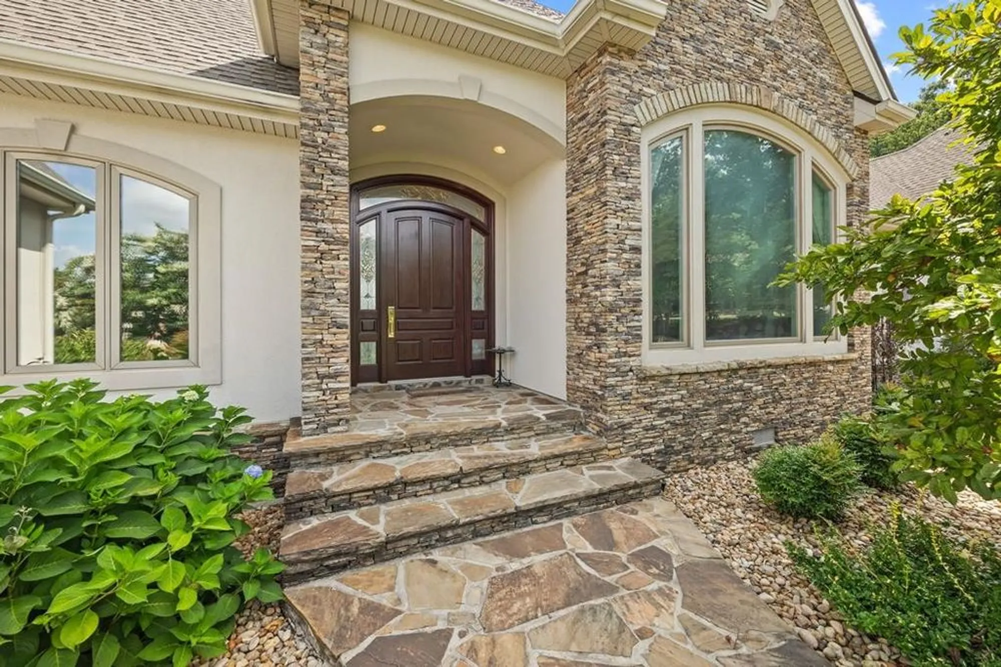 Property Slideshow image 2 of 49 | 31 markham ter, Crossville, TN, 38558