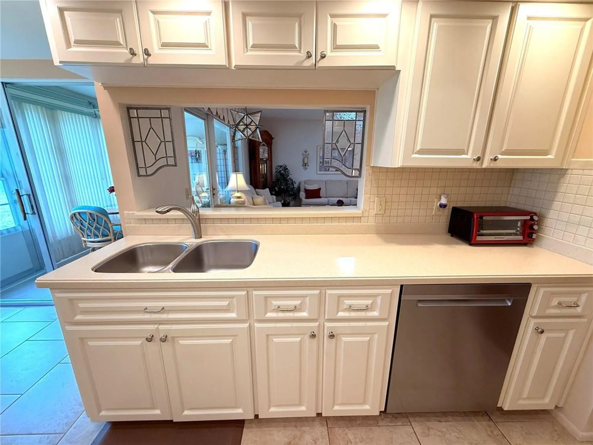 Property Slideshow image 5 of 36 | 11508 orleans ln, Port Richey, FL, 34668