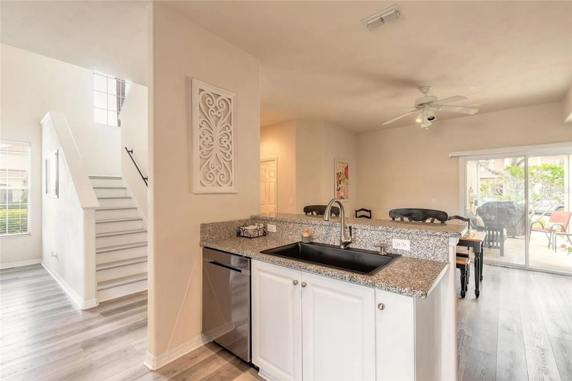 Property Slideshow image 27 of 51 | 354 n airport rd, New Smyrna Beach, FL, 32168