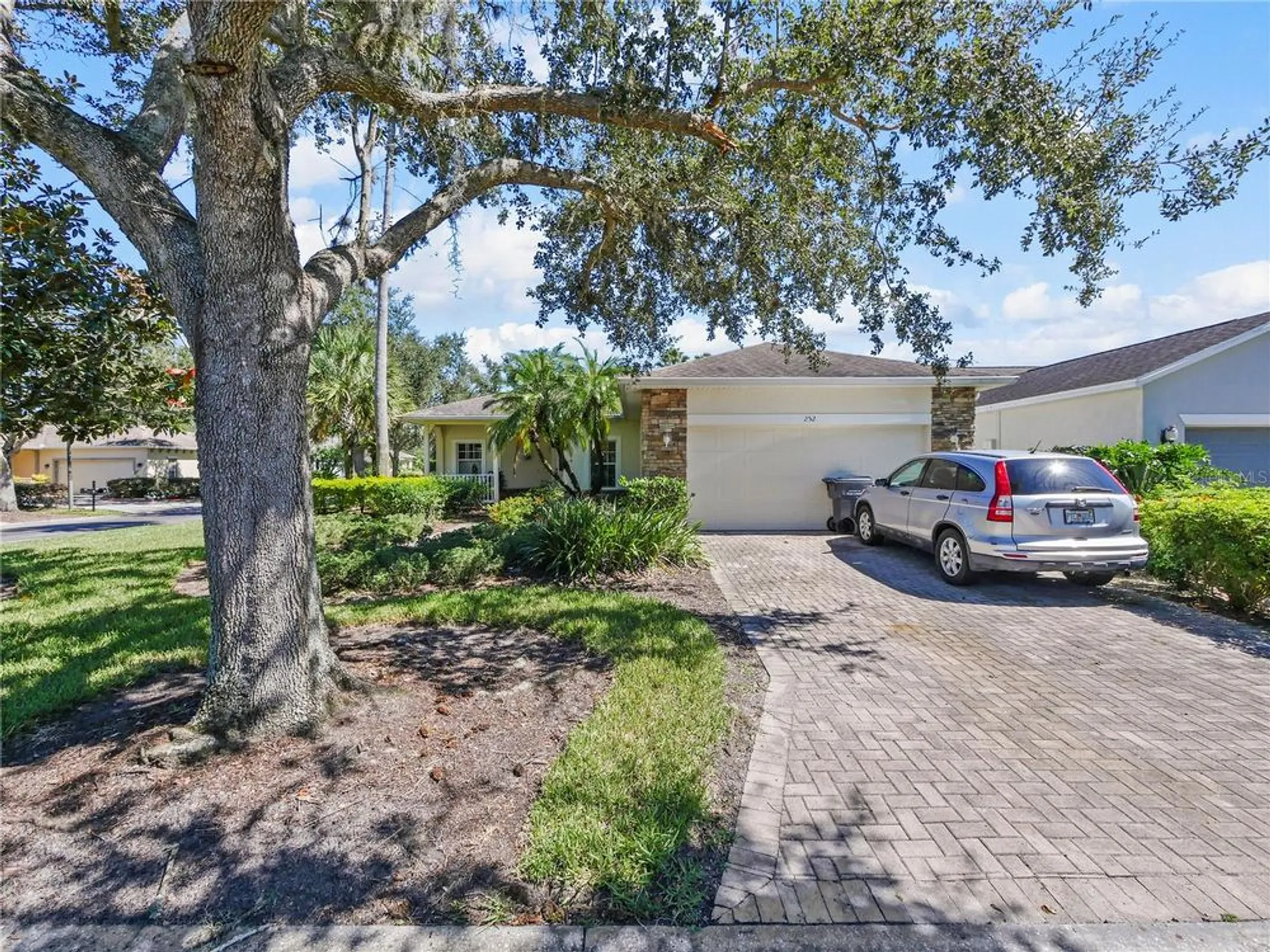 Property Slideshow image 1 of 15 | 252 rock springs dr, Kissimmee, FL, 34759