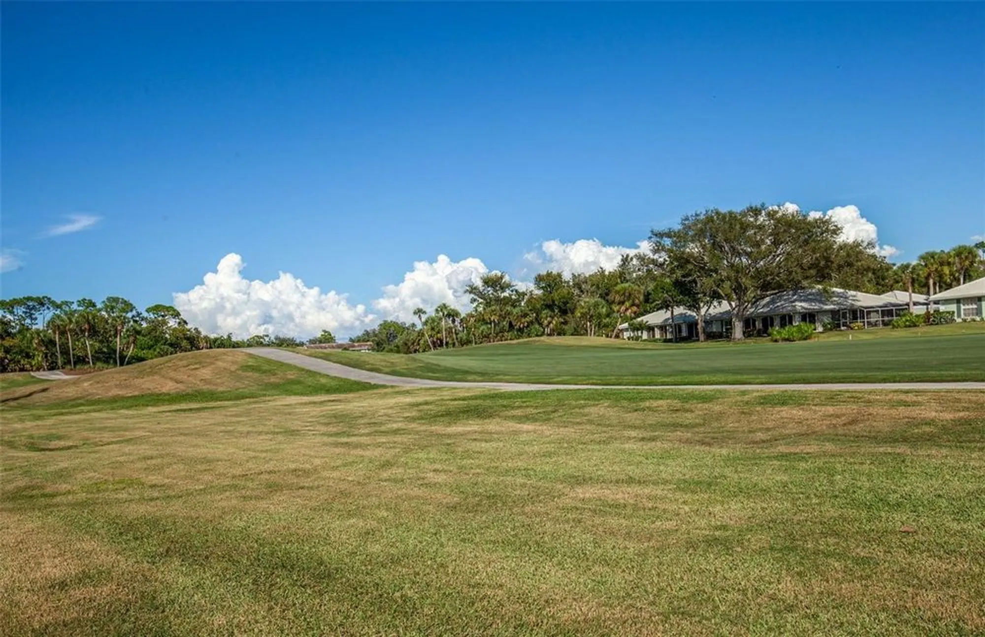 Property Slideshow image 60 of 77 | 810 carnoustie dr, Venice, FL, 34293
