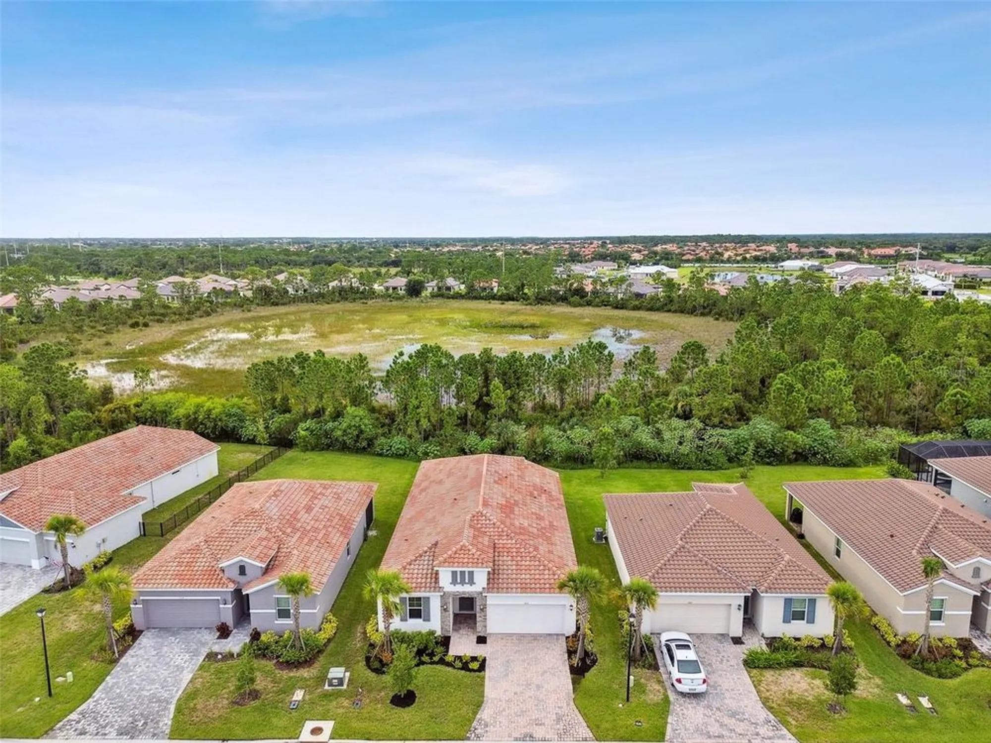 Property Slideshow image 42 of 62 | 620 nasturtium ct, Nokomis, FL, 34275