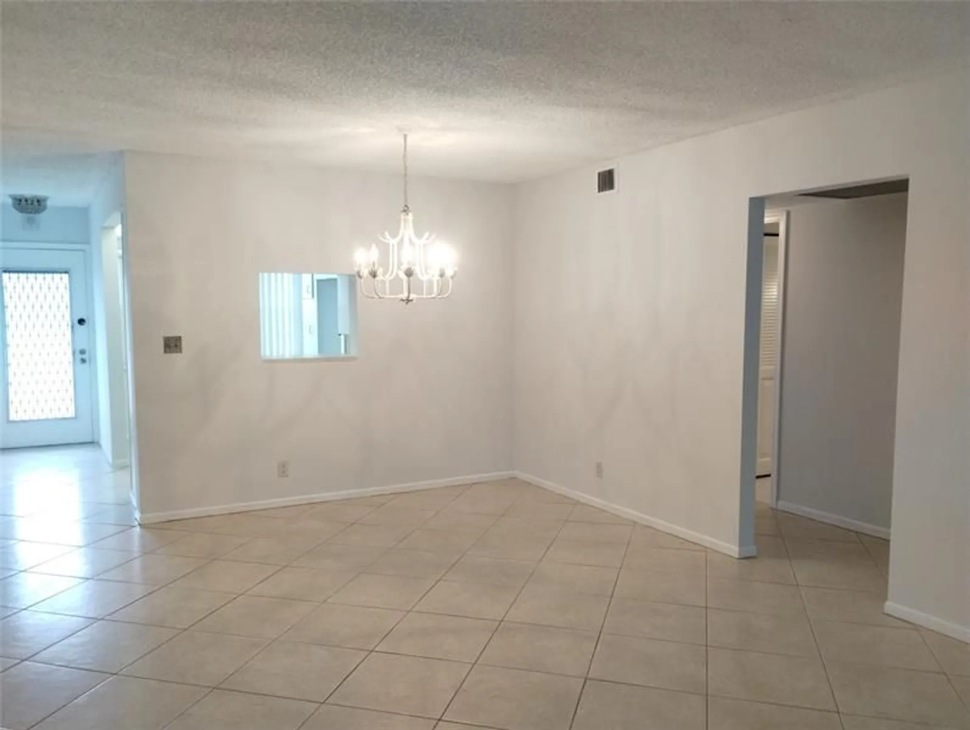 Property Slideshow image 12 of 50 | 2403 antigua cir e3, Coconut Creek, FL, 33066