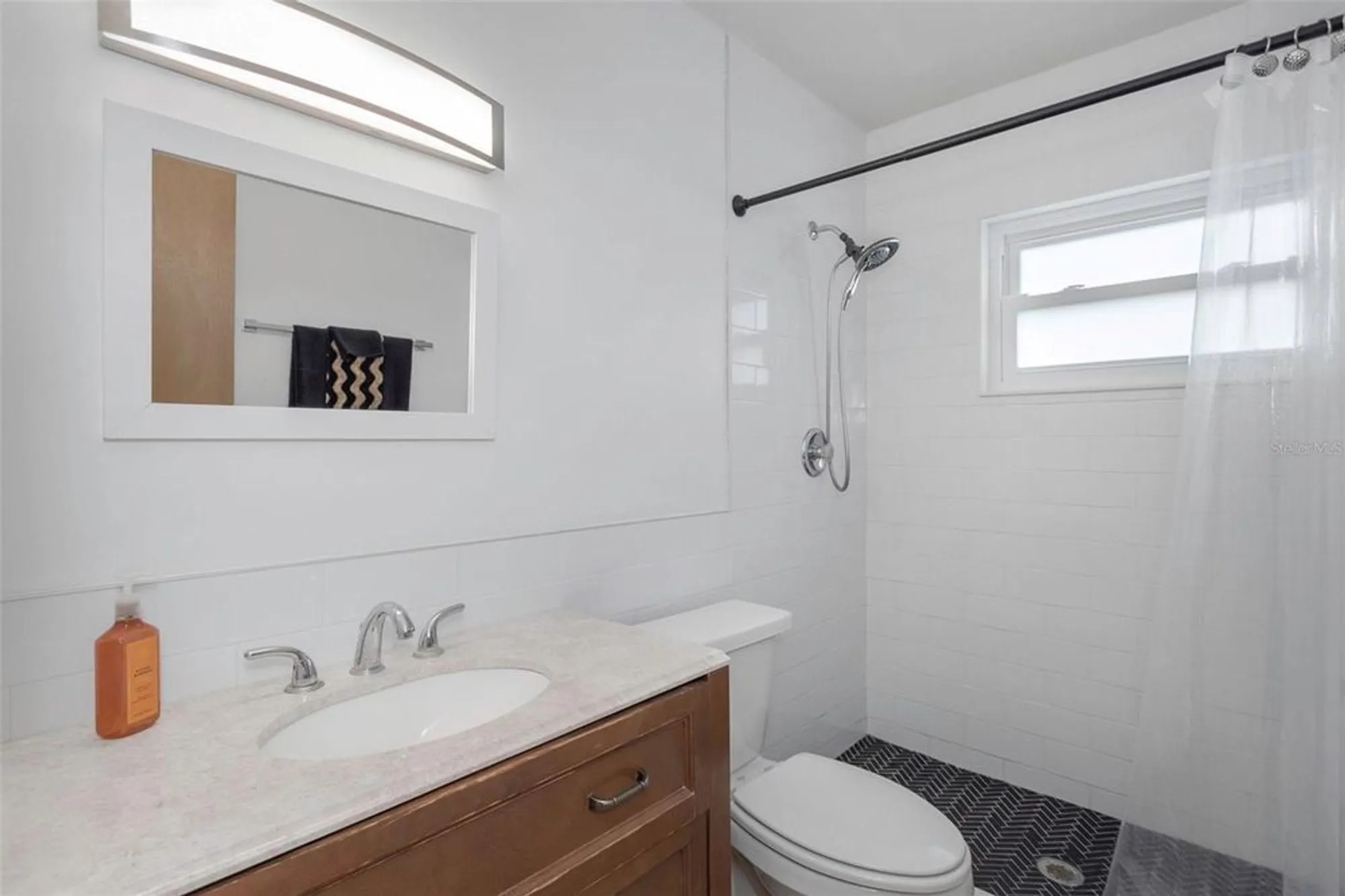 Property Slideshow image 26 of 56 | 5246 81st st n apt 24, Saint Petersburg, FL, 33709