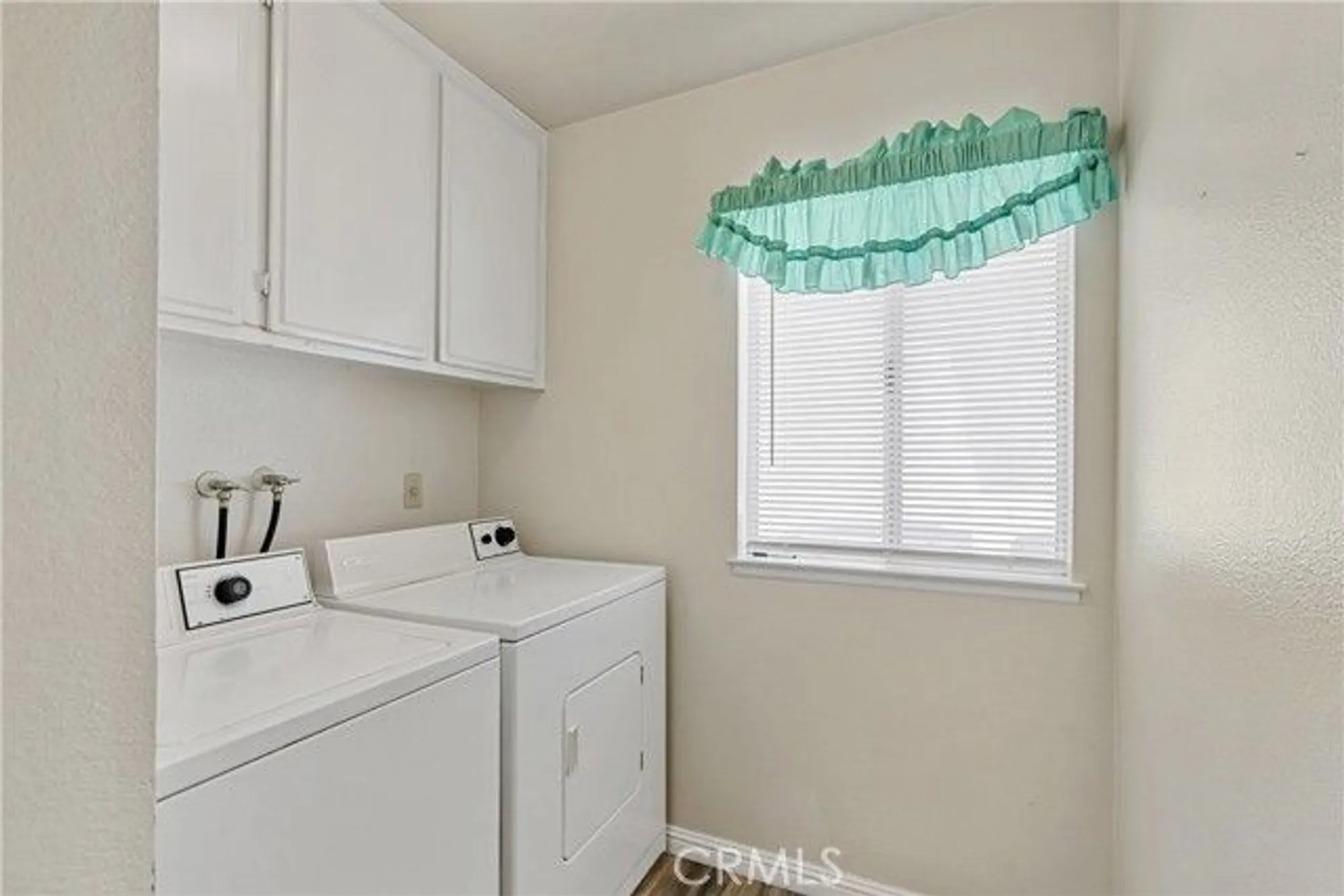 Property Slideshow image 7 of 43 | 2906 summer set cir, Banning, CA, 92220