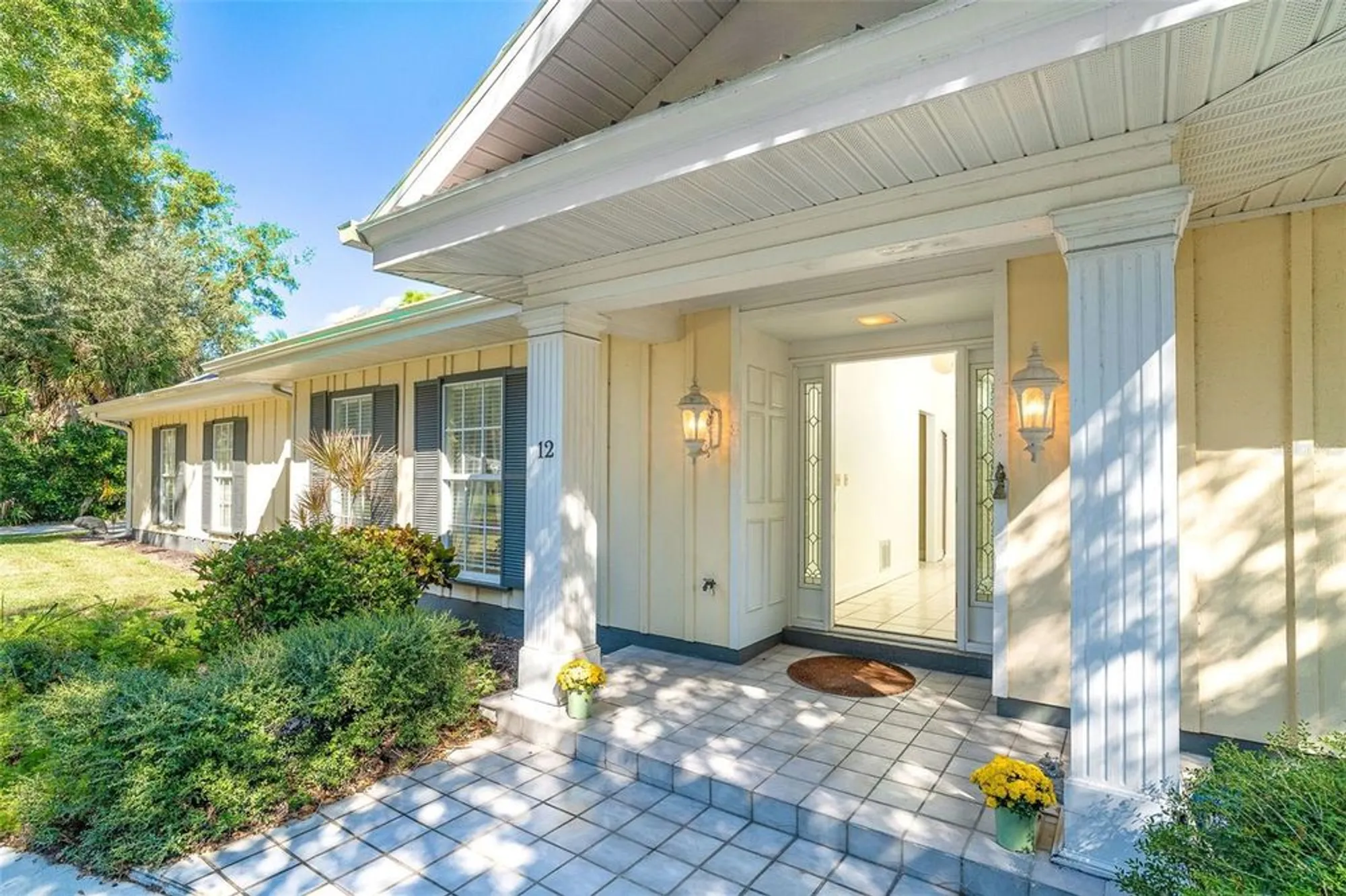 Property Slideshow image 5 of 43 | 12 golf view dr, Englewood, FL, 34223