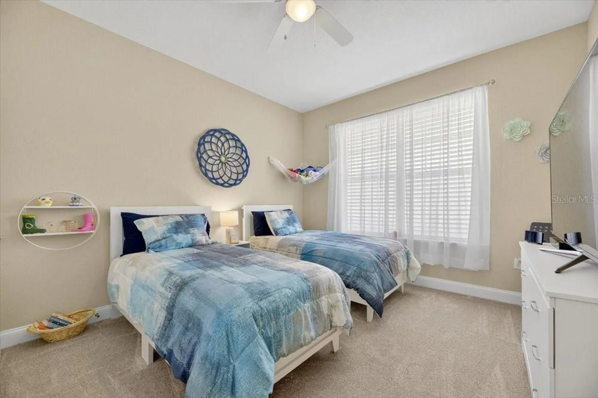Property Slideshow image 11 of 59 | 8147 lake james dr, Lakeland, FL, 33810