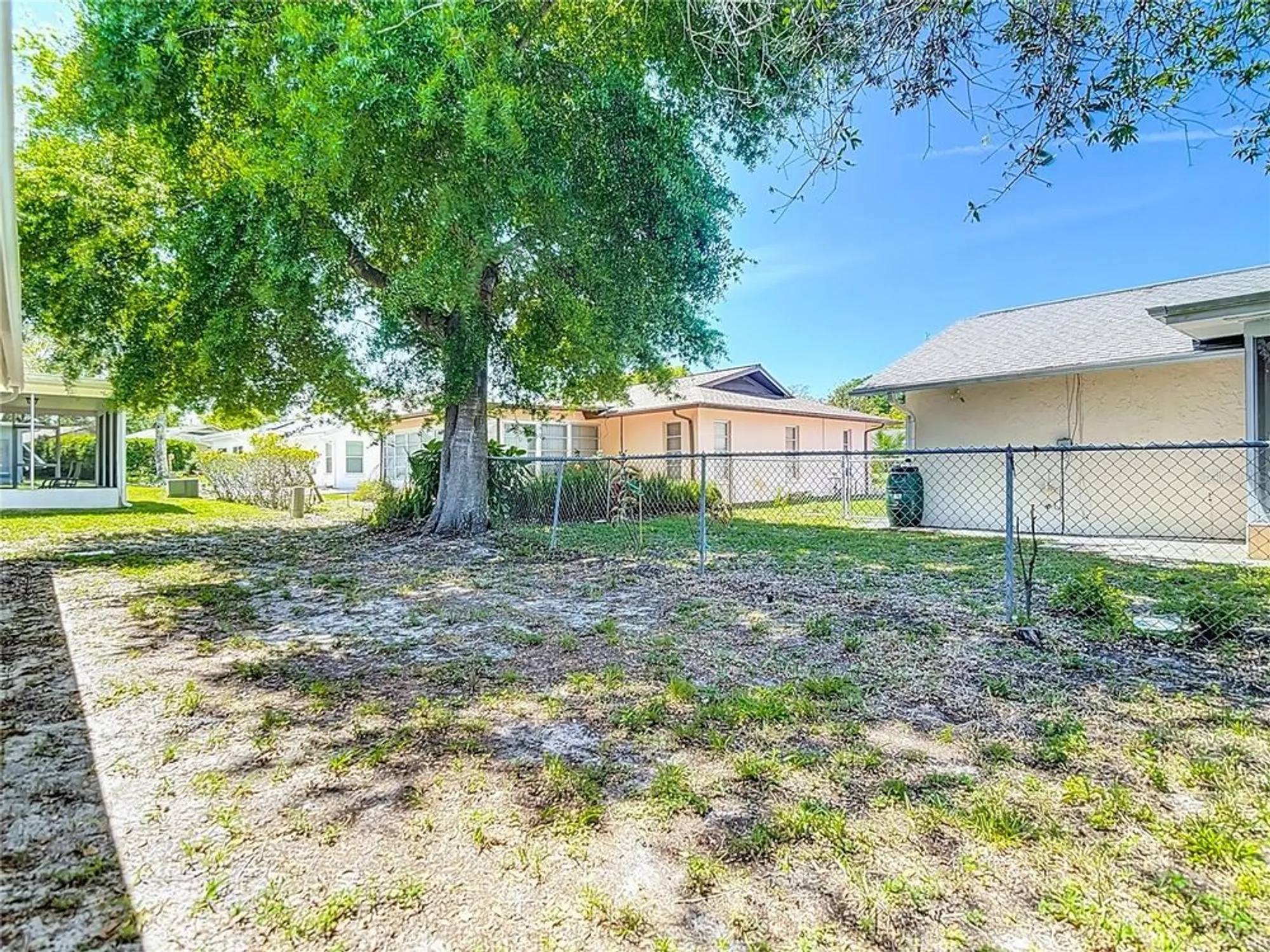 Property Slideshow image 42 of 51 | 10819 los santos dr, Port Richey, FL, 34668