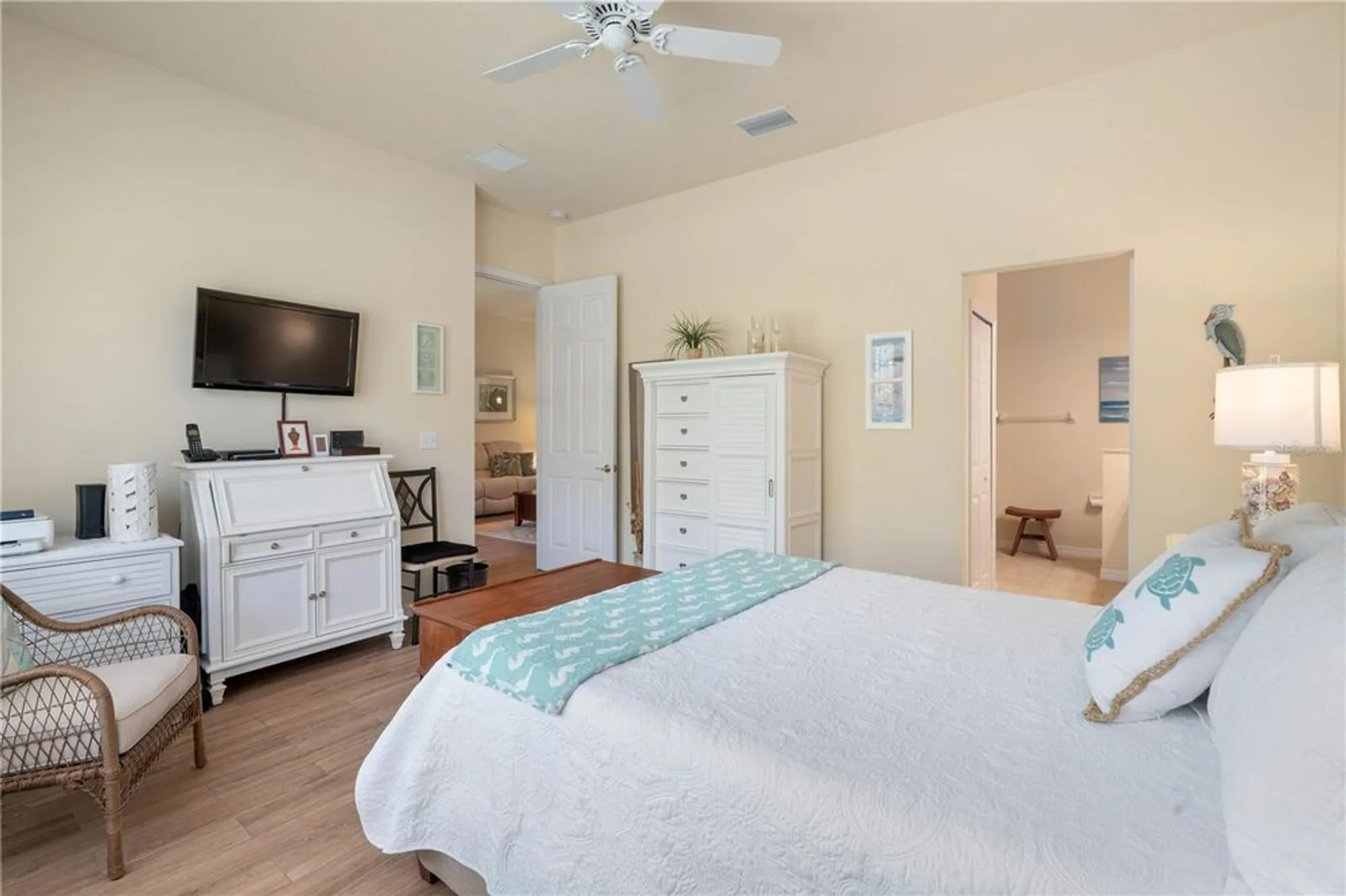 Property Slideshow image 16 of 45 | 1127 hansberry ct, Ormond Beach, FL, 32174