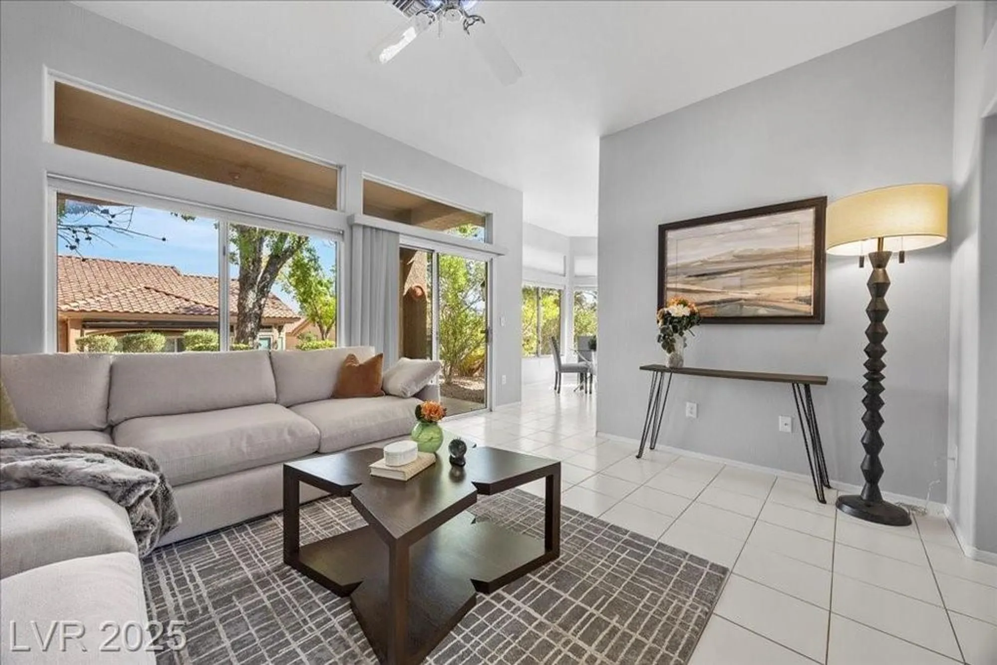 Property Slideshow image 13 of 33 | 9352 villa ridge dr, Las Vegas, NV, 89134