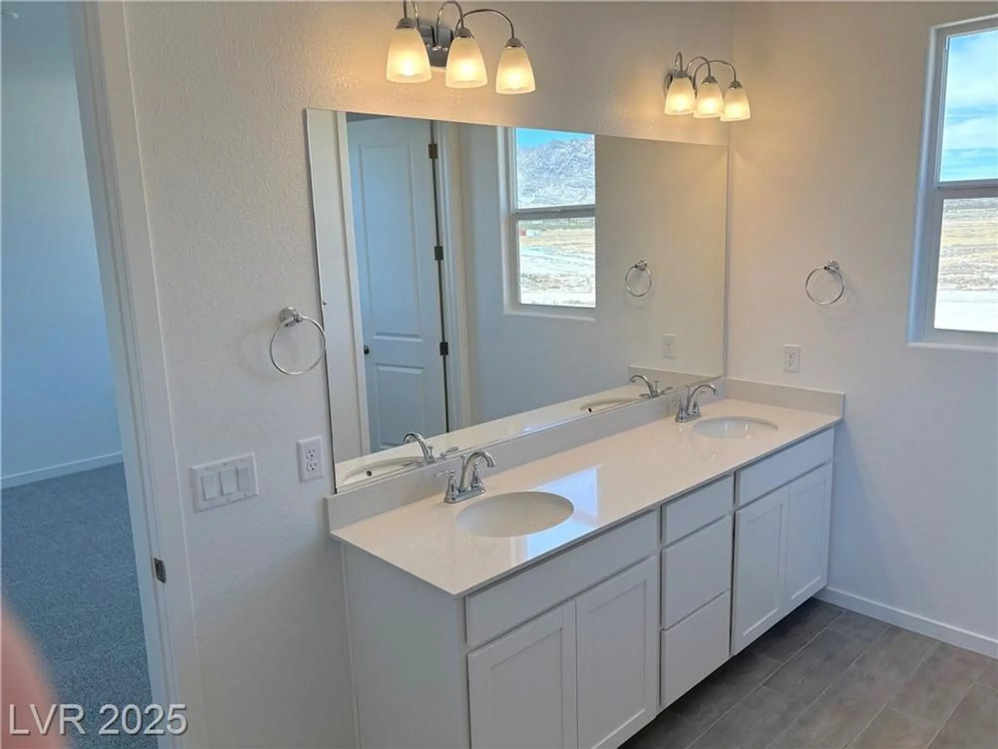 Property Slideshow image 28 of 33 | 5712 e badlands ln, Pahrump, NV, 89061