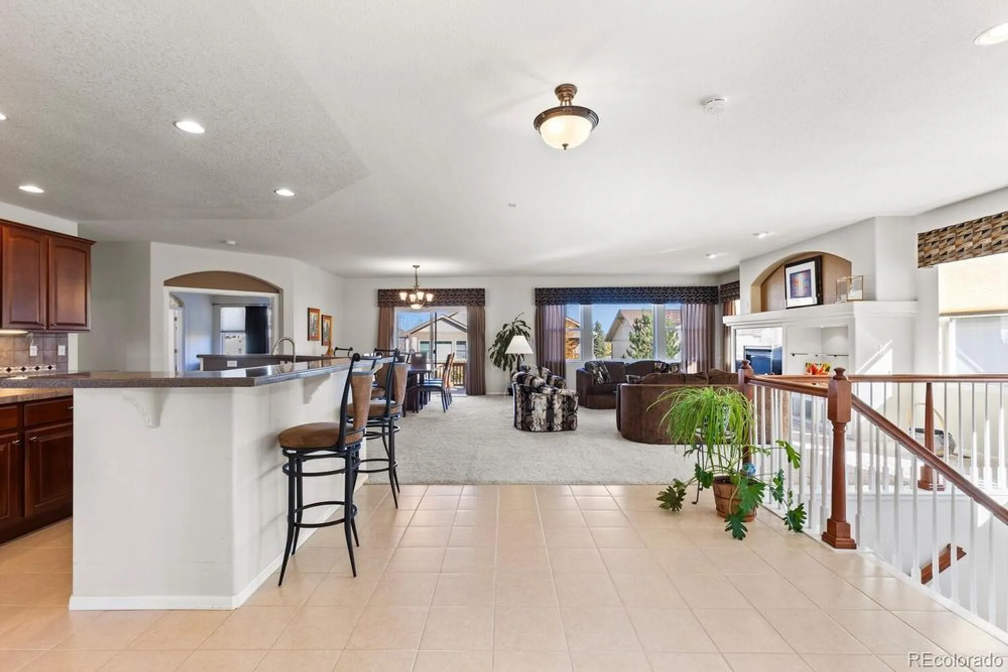 Property Slideshow image 5 of 47 | 8322 s quatar cir, Aurora, CO, 80016