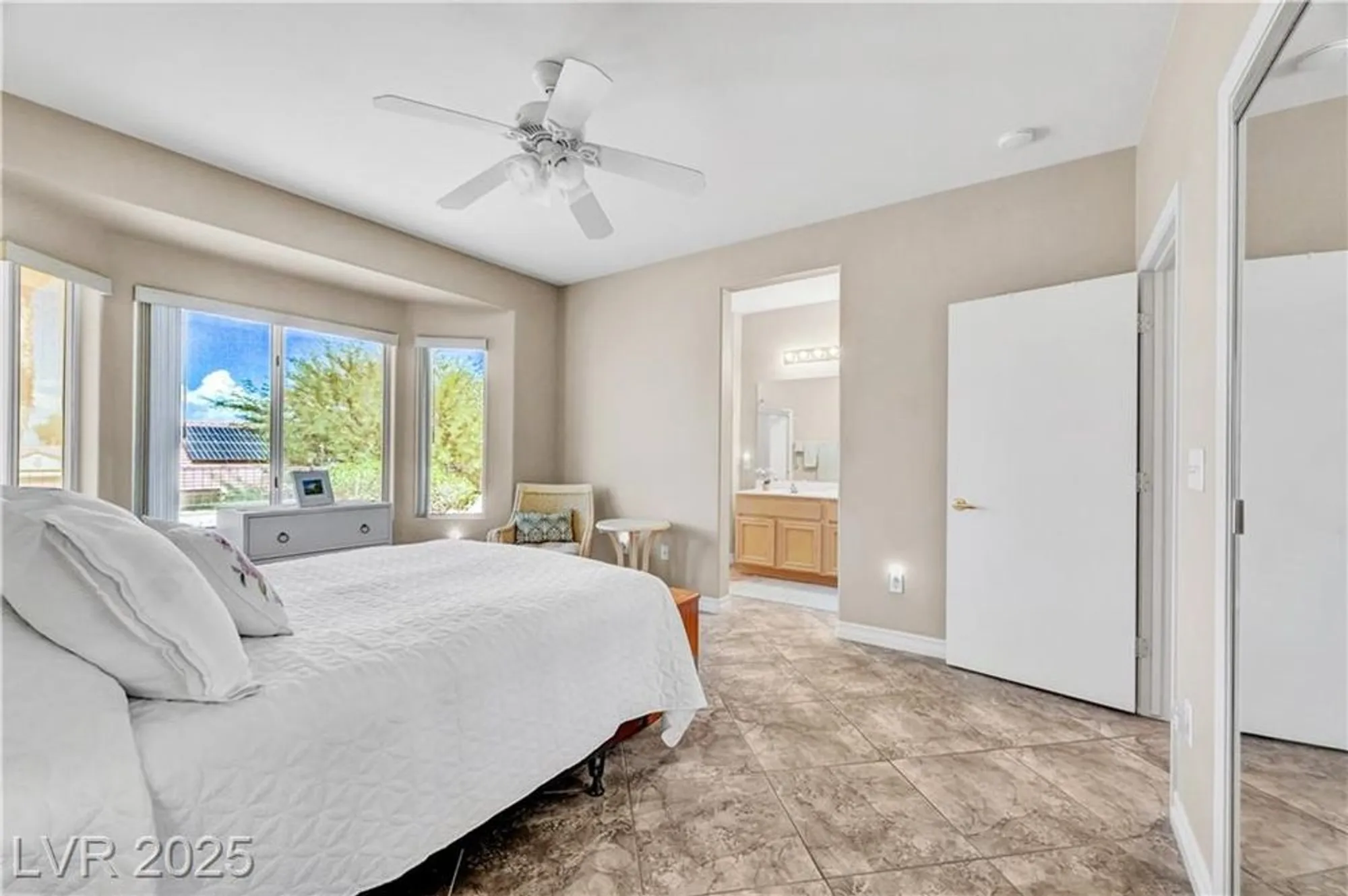 Property Slideshow image 36 of 65 | 2544 leighton ave, Henderson, NV, 89052