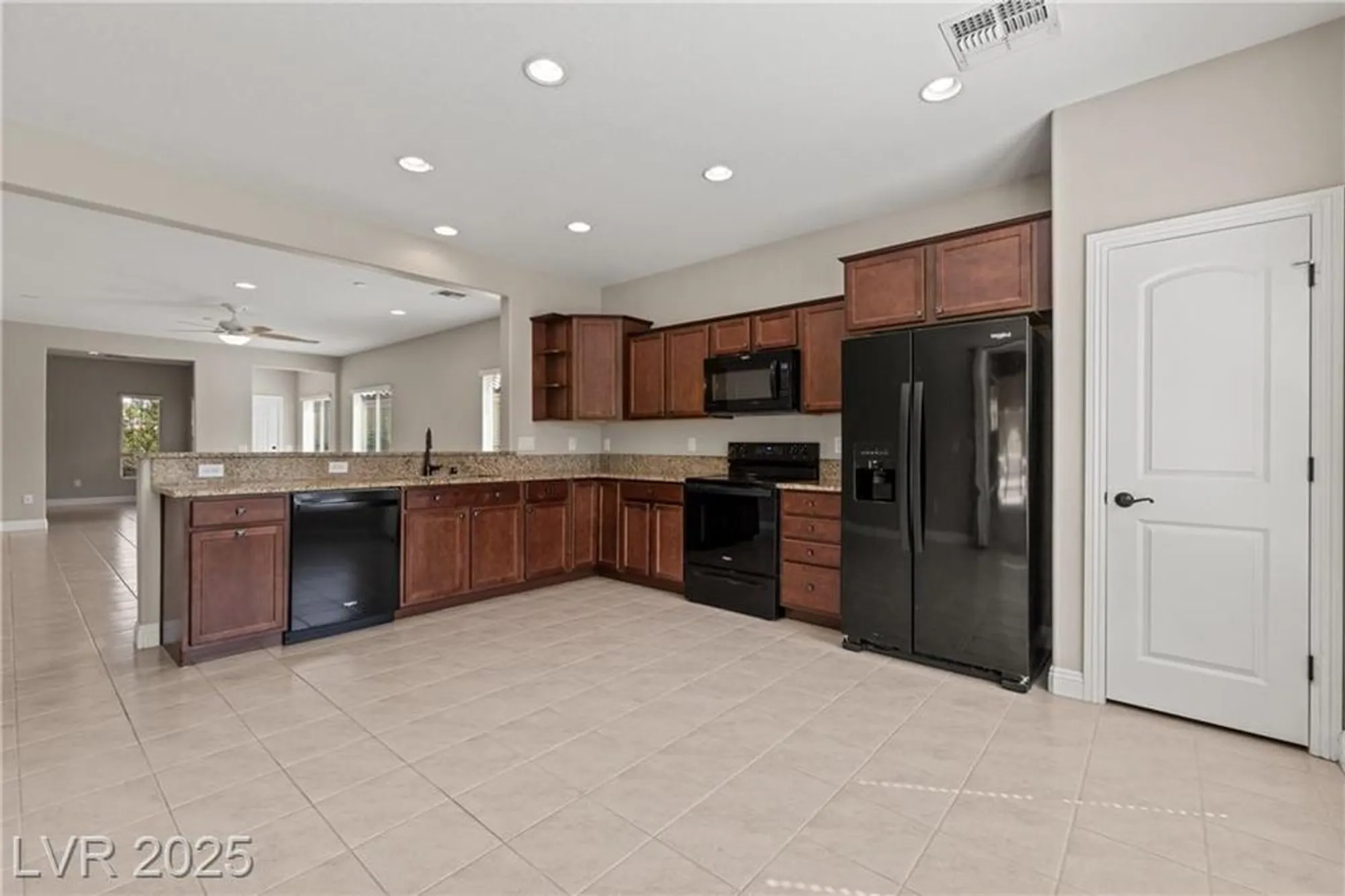 Property Slideshow image 20 of 62 | 1434 moonrise ct, Mesquite, NV, 89034