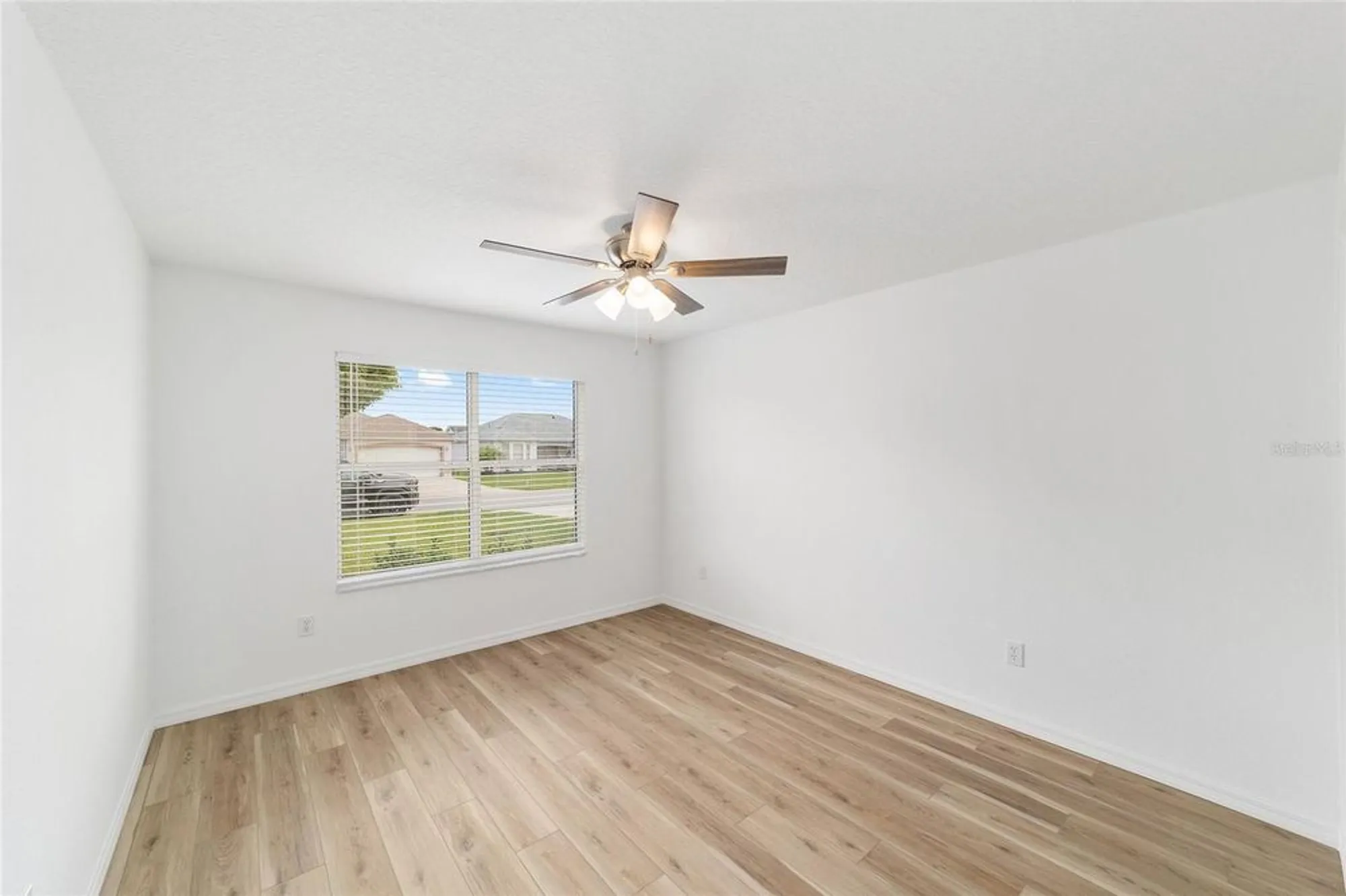 Property Slideshow image 25 of 38 | 1312 landeros ln, The Villages, FL, 32159