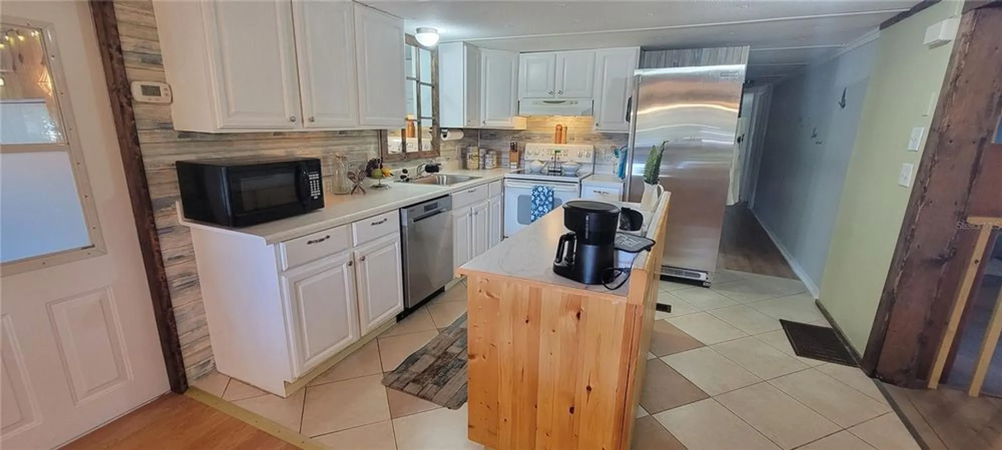 Property Slideshow image 16 of 42 | 1007 aloha way, The Villages, FL, 32159