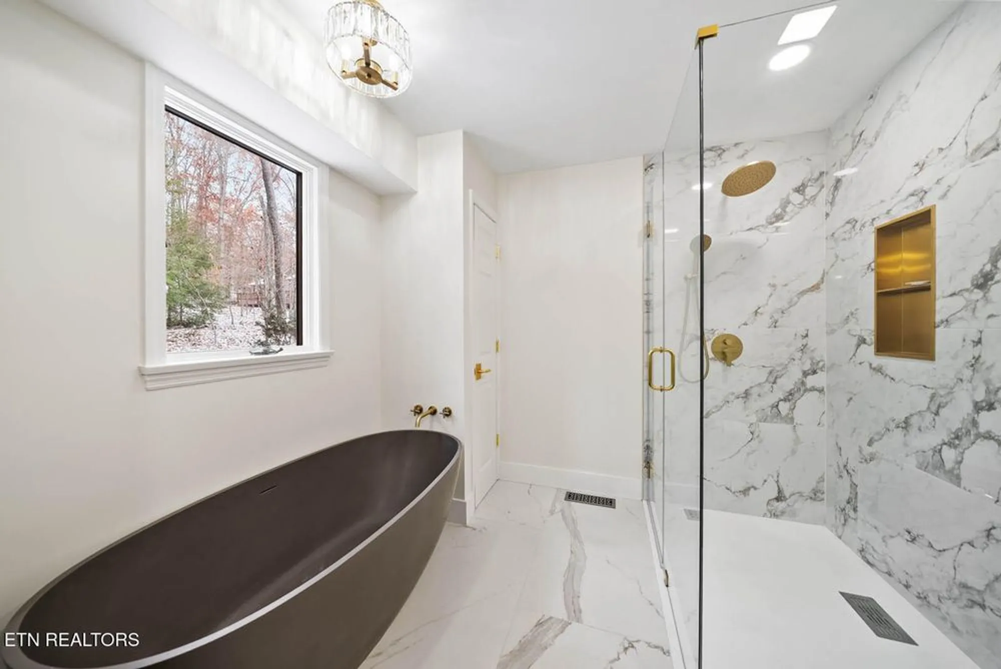 Property Slideshow image 19 of 24 | 119 juniper dr, Crossville, TN, 38558