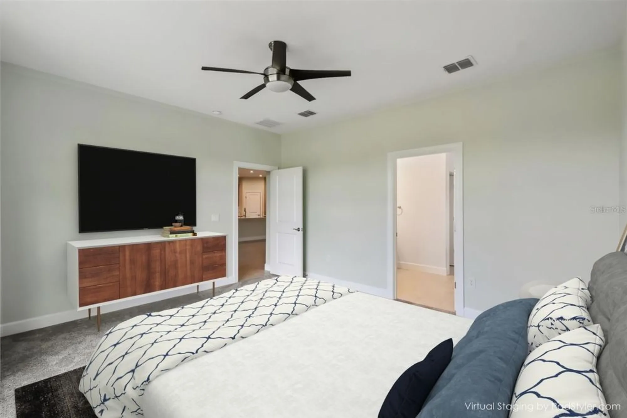 Property Slideshow image 16 of 53 | 204 bella cortina dr, Kissimmee, FL, 34759