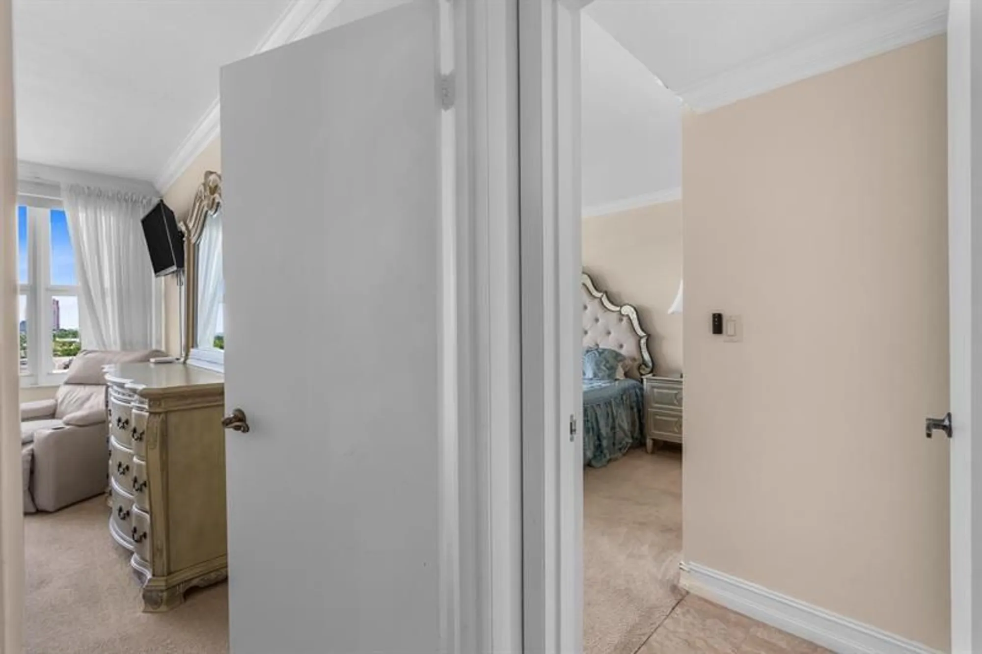 Property Slideshow image 22 of 48 | 3333 ne 34th st 810, Fort Lauderdale, FL, 33308