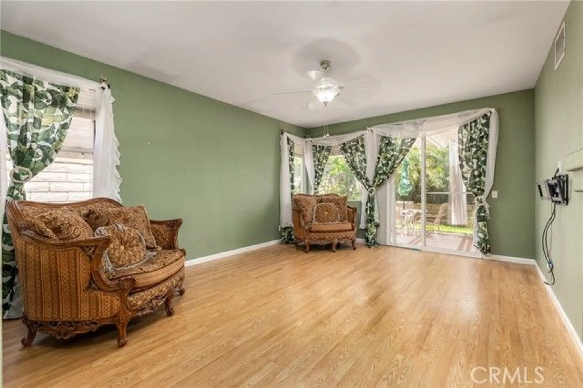 Property Slideshow image 4 of 23 | 4824 oakhurst ave, Banning, CA, 92220