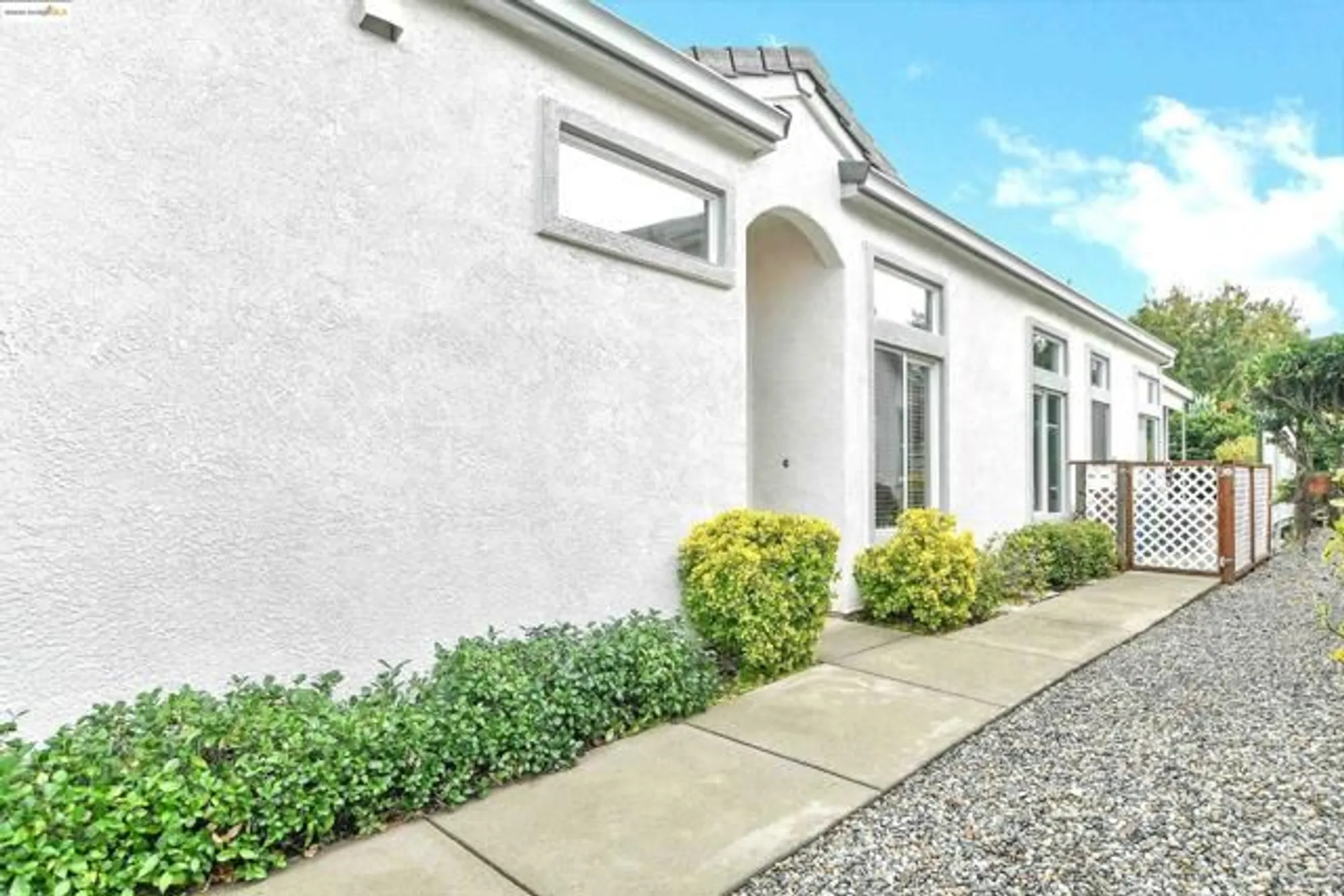 Property Slideshow image 5 of 36 | 1990 kent dr, Brentwood, CA, 94513