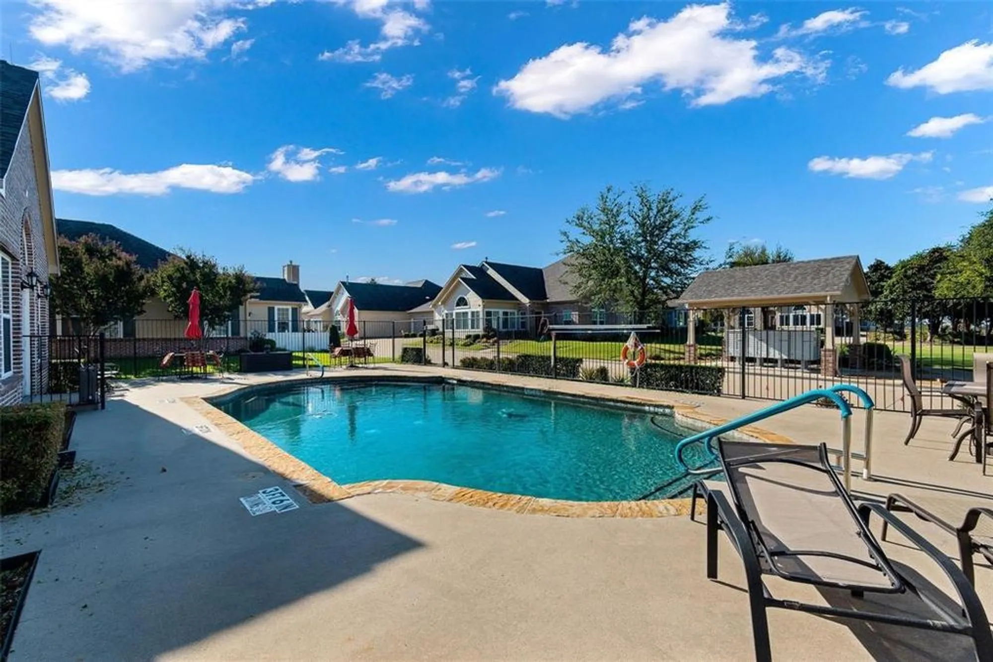 Property Slideshow image 38 of 40 | 2601 marsh ln 292, Plano, TX, 75093