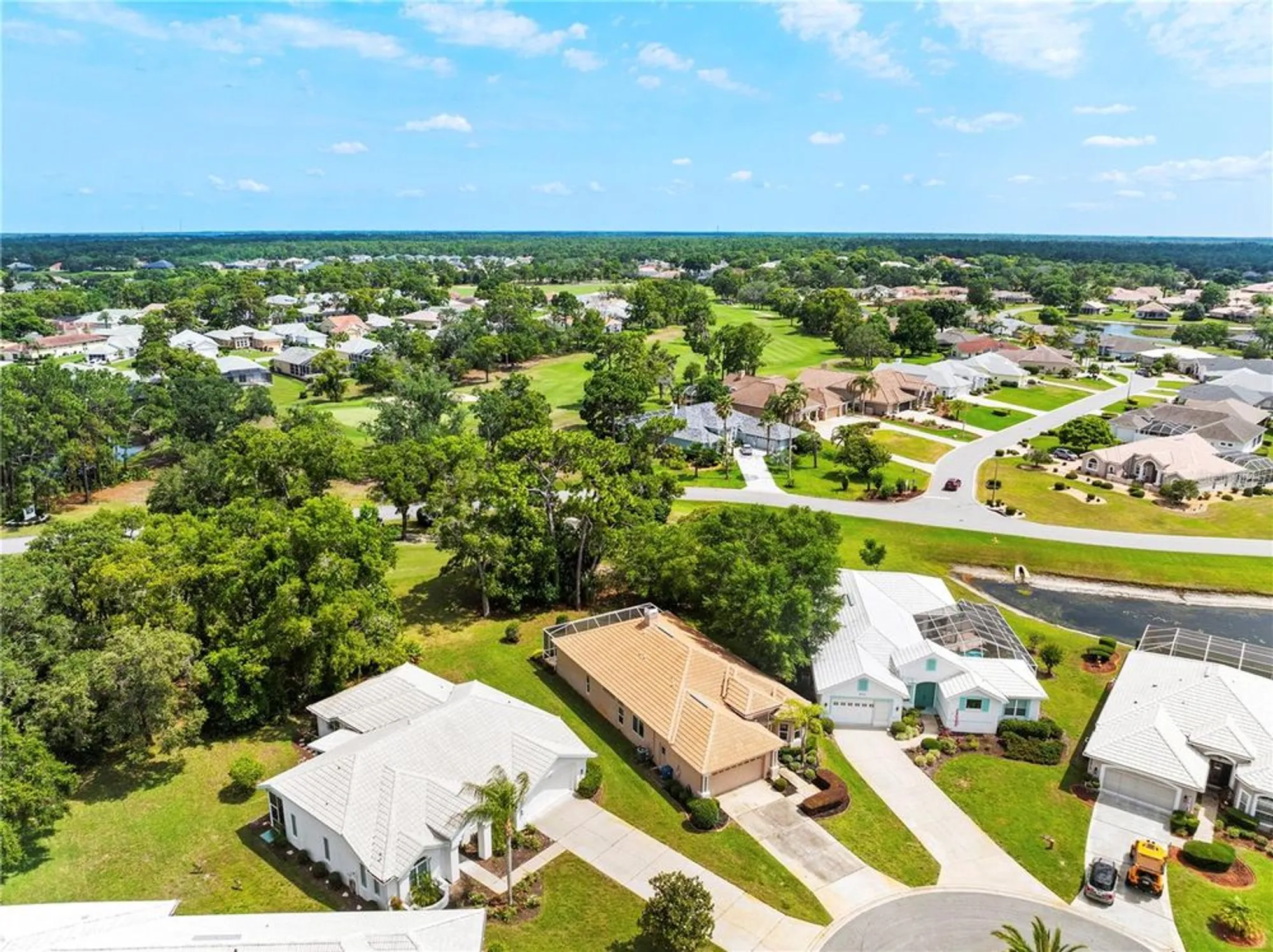 Property Slideshow image 27 of 56 | 8480 maybelle dr, Weeki Wachee, FL, 34613