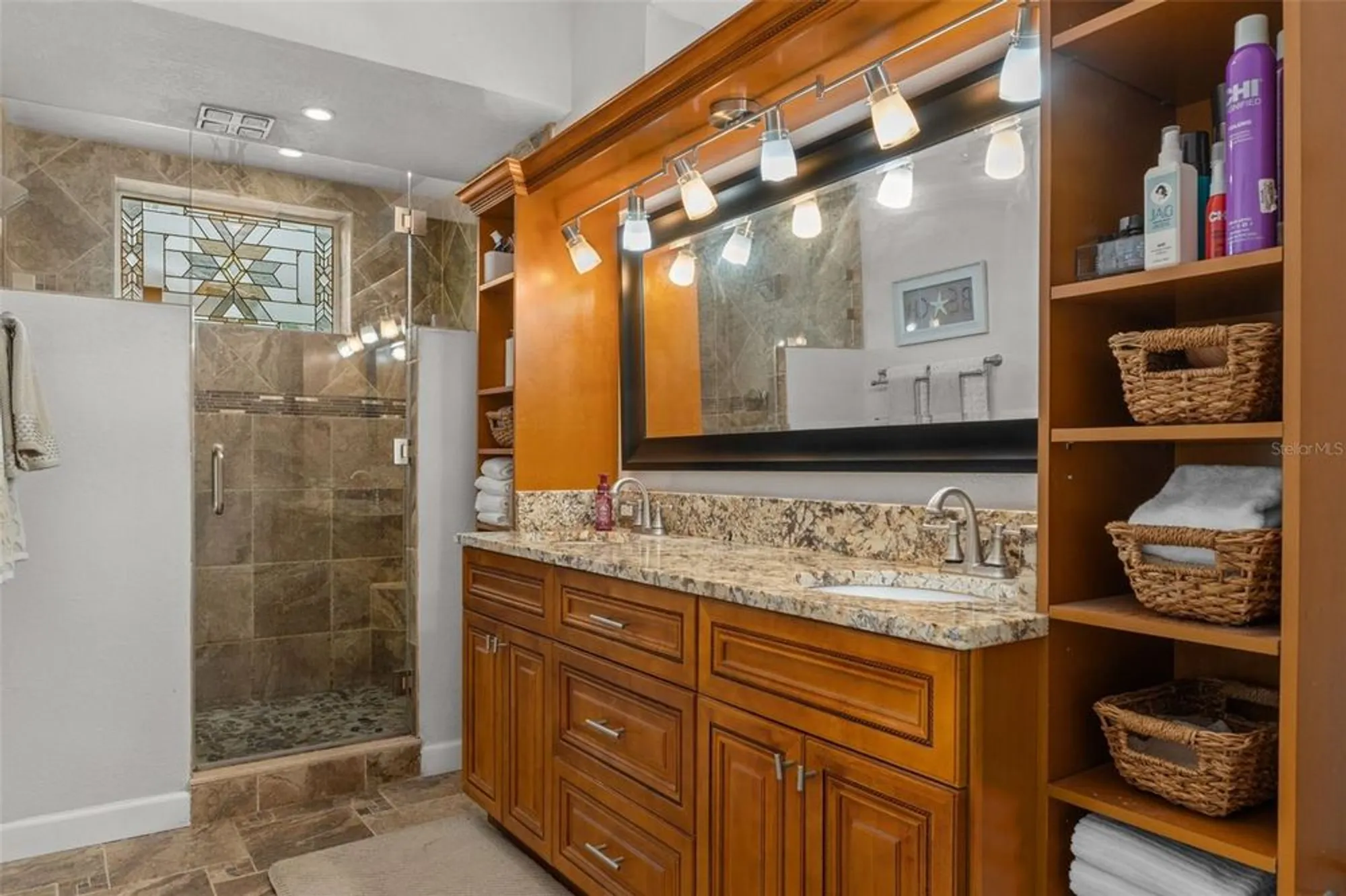 Property Slideshow image 30 of 52 | 9171 penelope dr, Weeki Wachee, FL, 34613