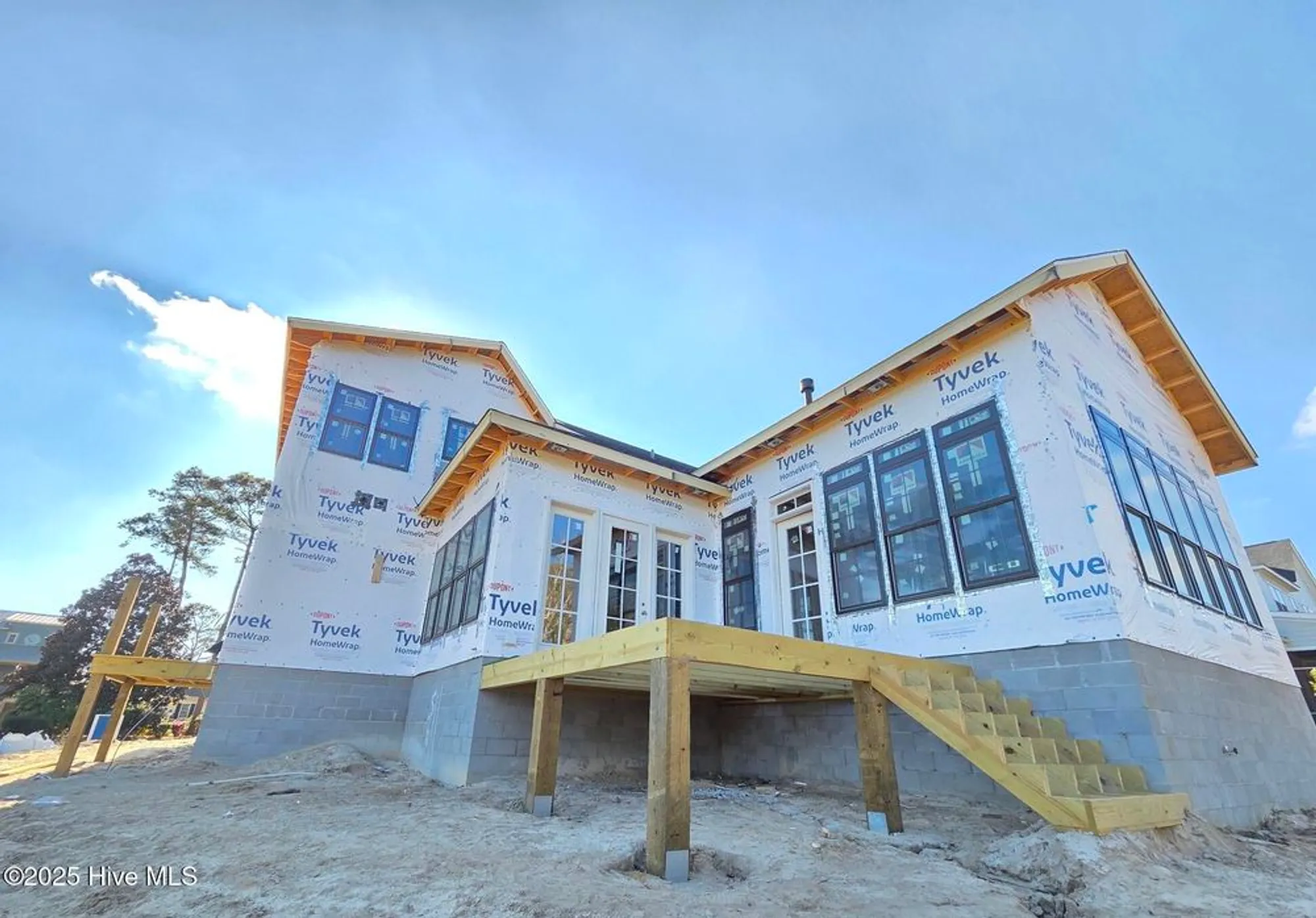 Property Slideshow image 20 of 71 | 2611 mariners way, Southport, NC, 28461