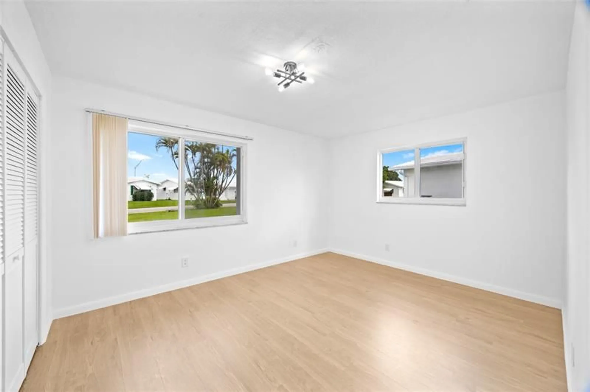 Property Slideshow image 6 of 34 | 2920 nw 2nd ave, Pompano Beach, FL, 33064