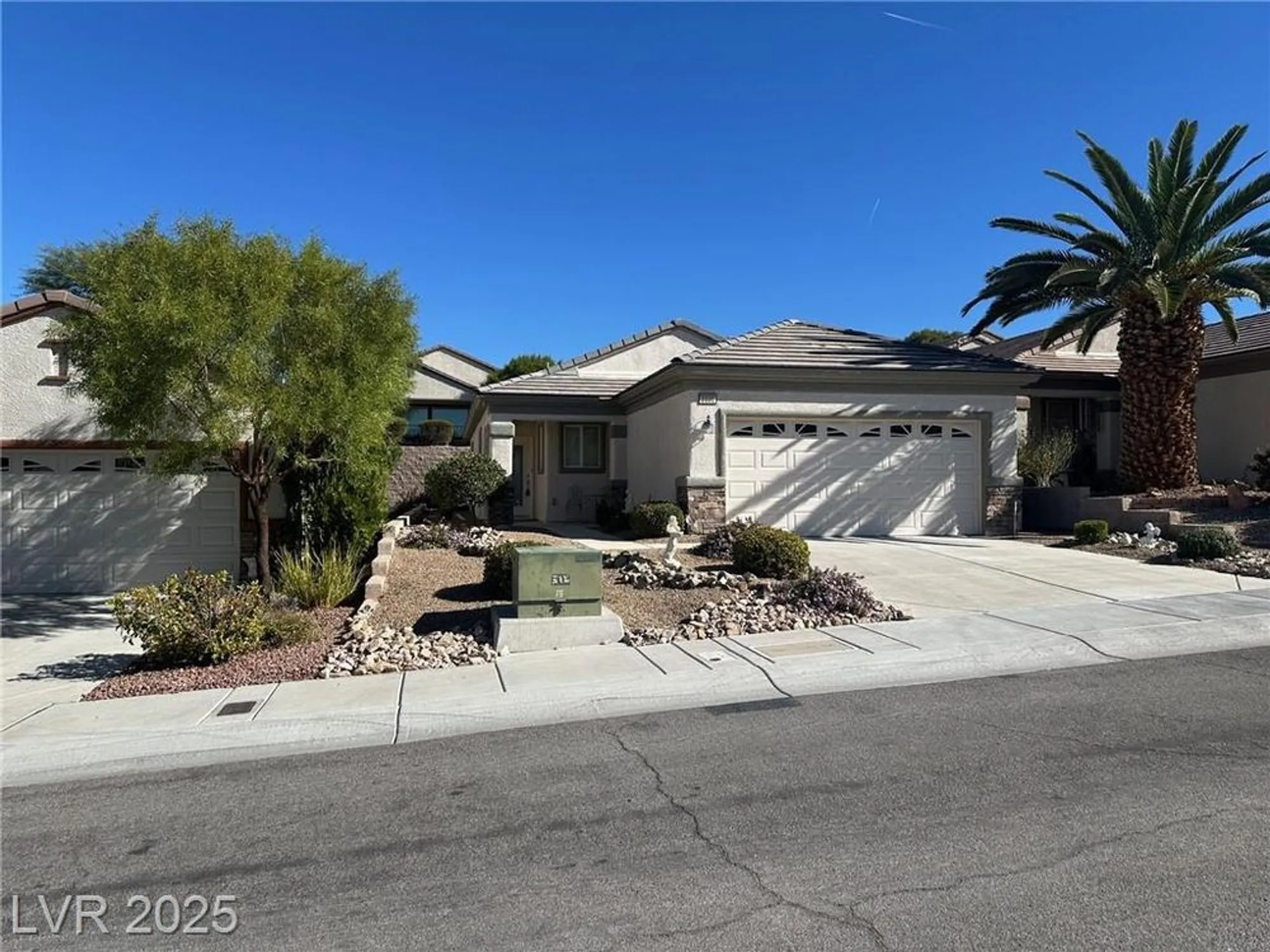 Property Slideshow image 1 of 31 | 2330 garnet star st, Henderson, NV, 89044