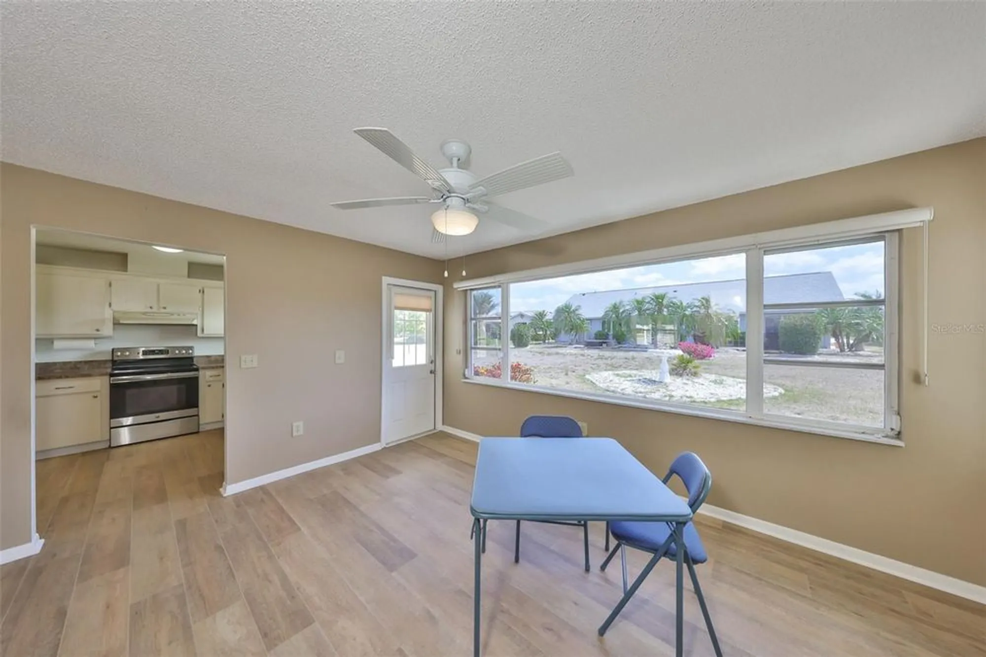 Property Slideshow image 8 of 30 | 1529 allegheny dr, Sun City Center, FL, 33573