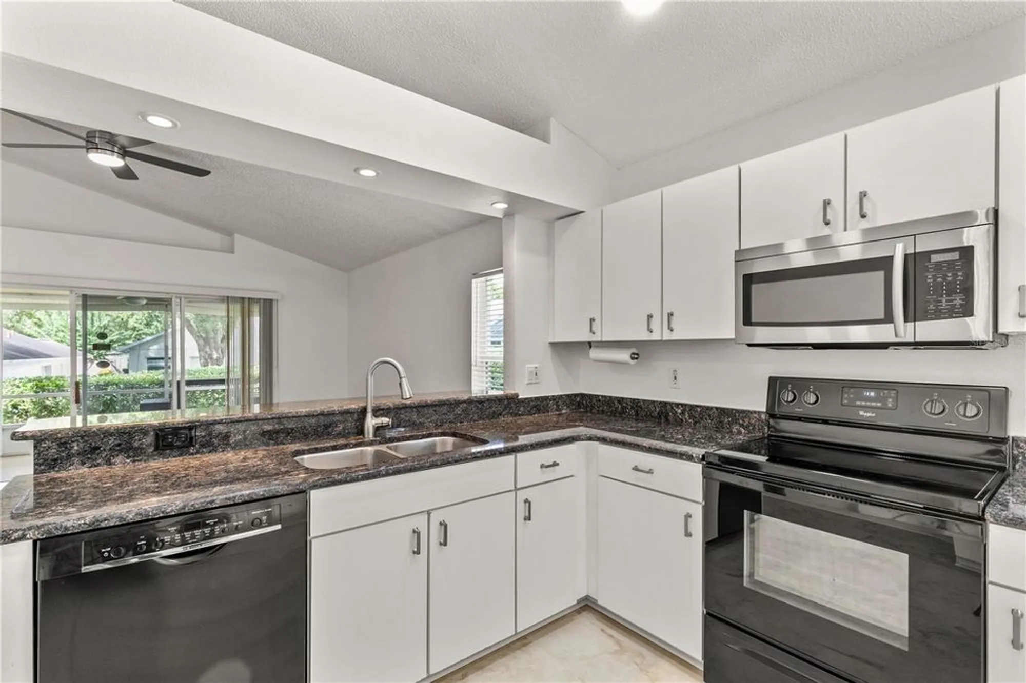 Property Slideshow image 5 of 43 | 3562 eversholt st, Clermont, FL, 34711