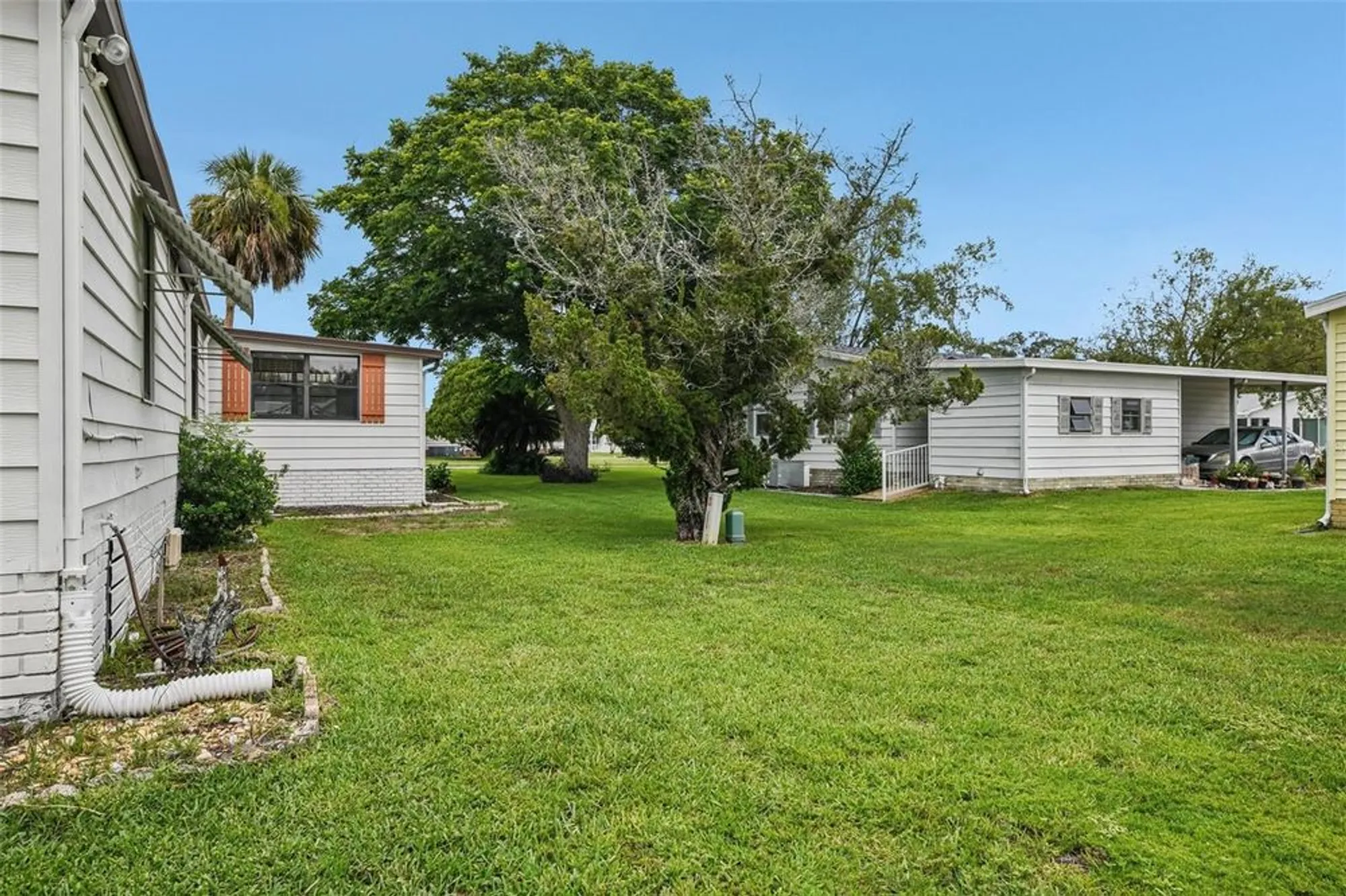 Property Slideshow image 41 of 58 | 1802 petunia ln, The Villages, FL, 32159