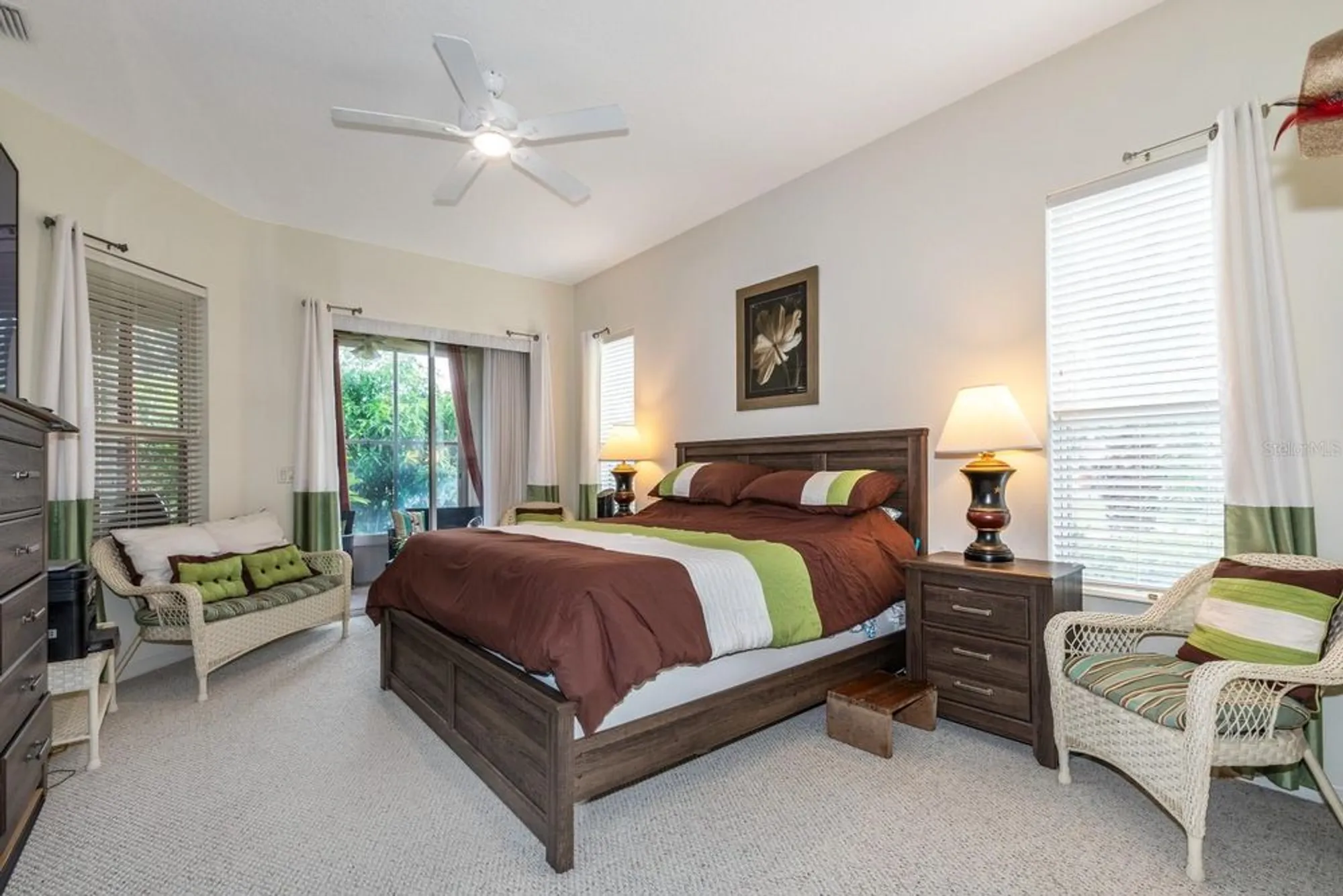 Property Slideshow image 12 of 24 | 5839 woodland moss way, Leesburg, FL, 34748