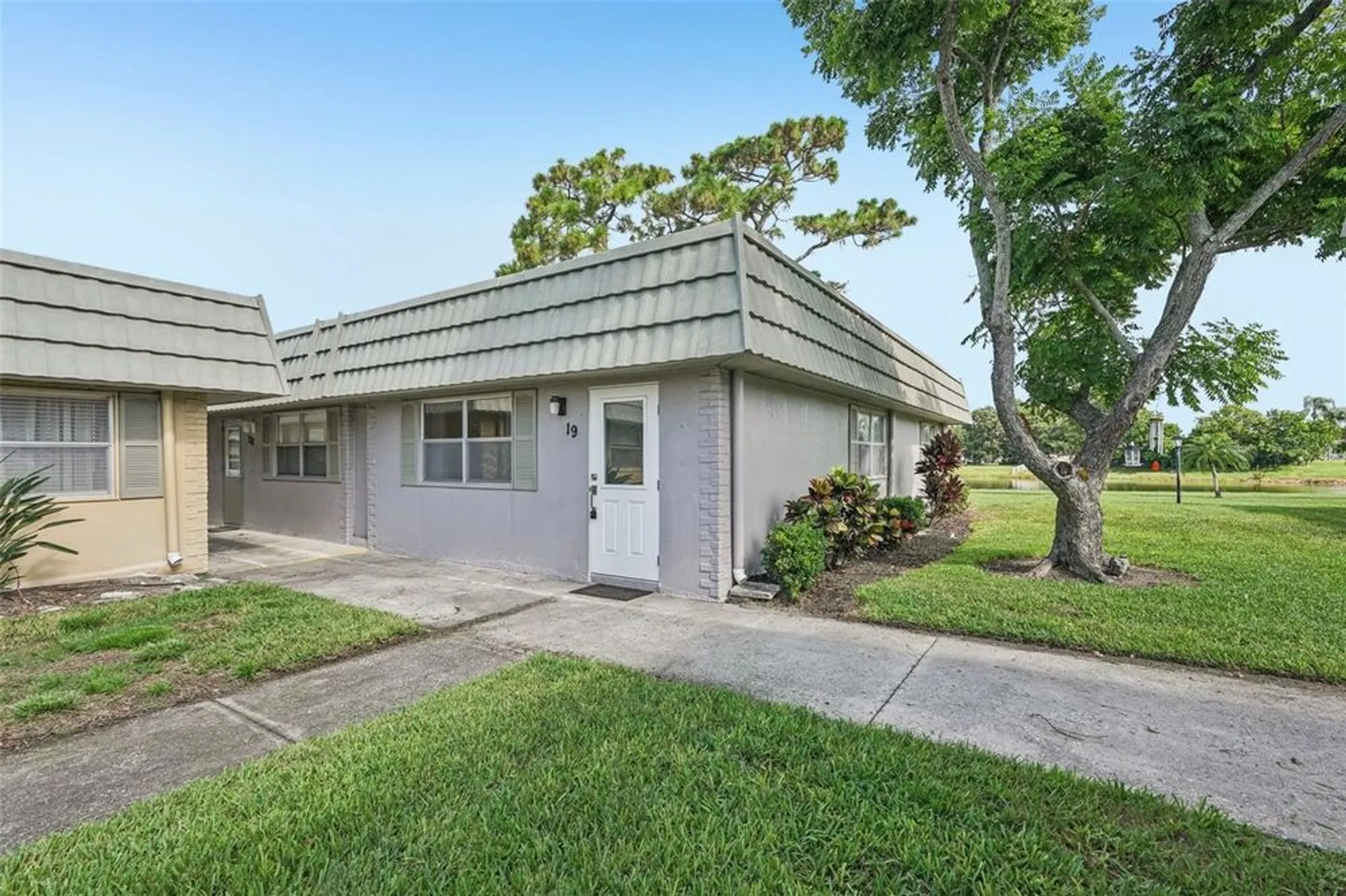 Property Slideshow image 50 of 50 | 201 kings blvd 19, Sun City Center, FL, 33573