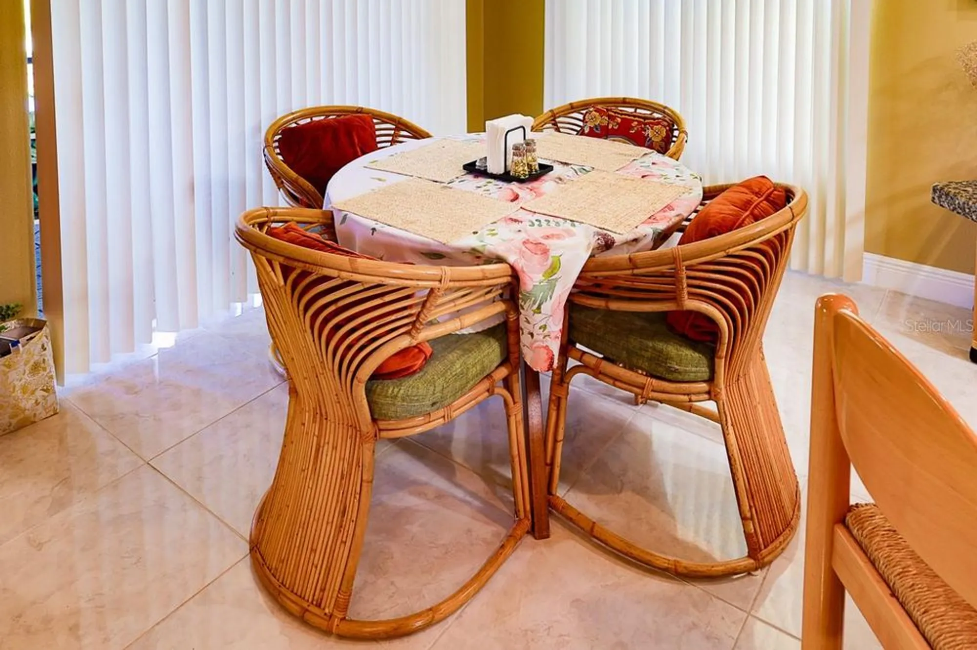 Property Slideshow image 8 of 41 | 4249 berwick dr, Lake Wales, FL, 33859